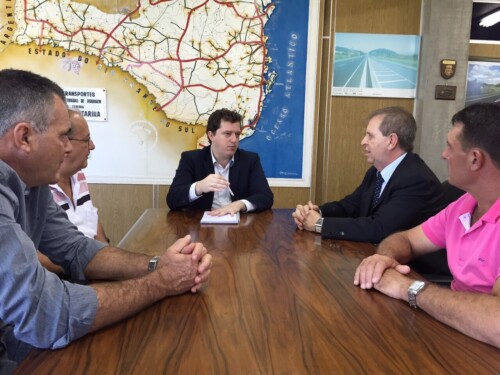 Deputado Eskudlark e comitiva de Guaraciaba vão ao Dnit solicitar retomada das obras da BR-163