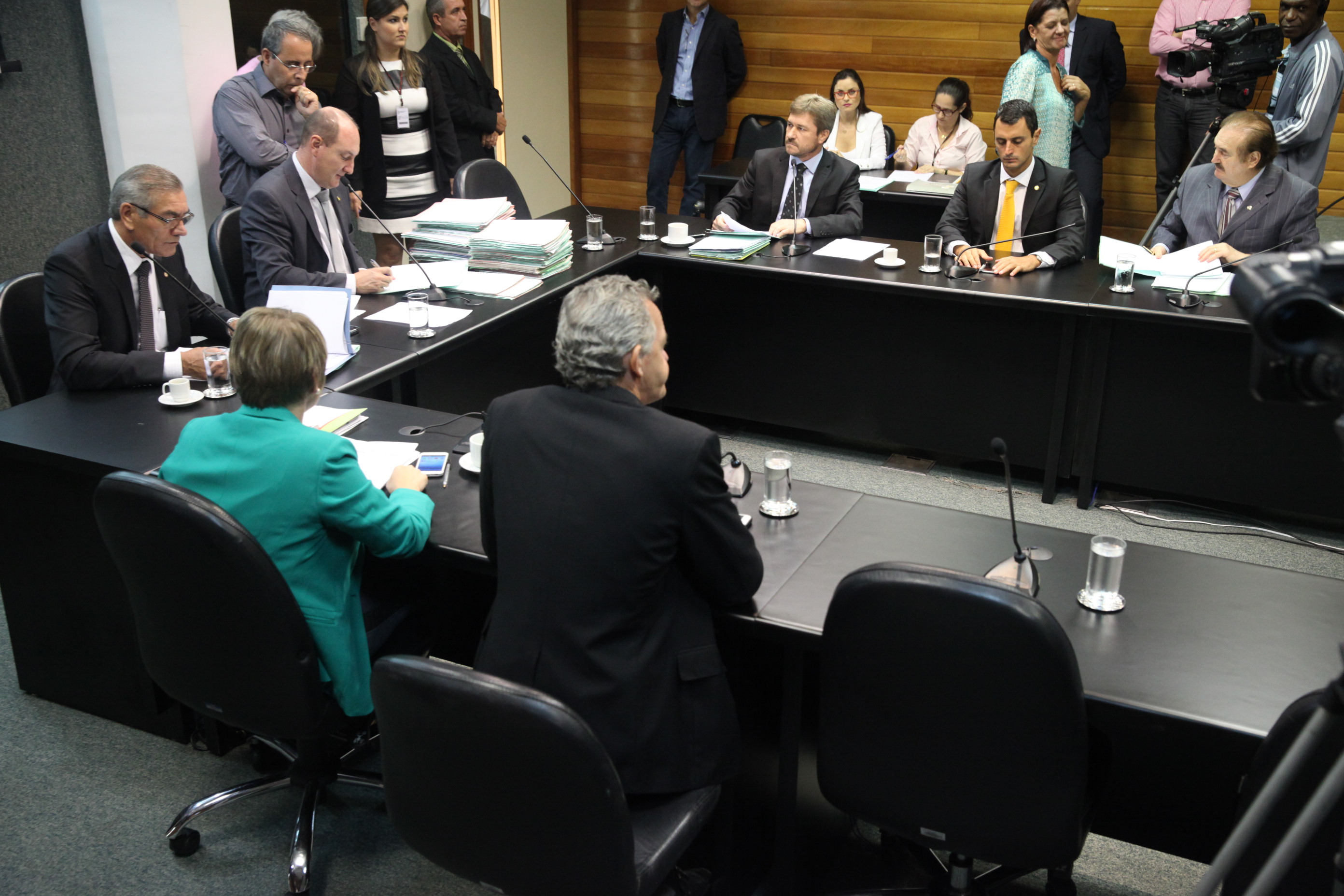 Reunião da Comissão de Constituição e Justiça. Foto: Fábio Queiroz / Agência AL