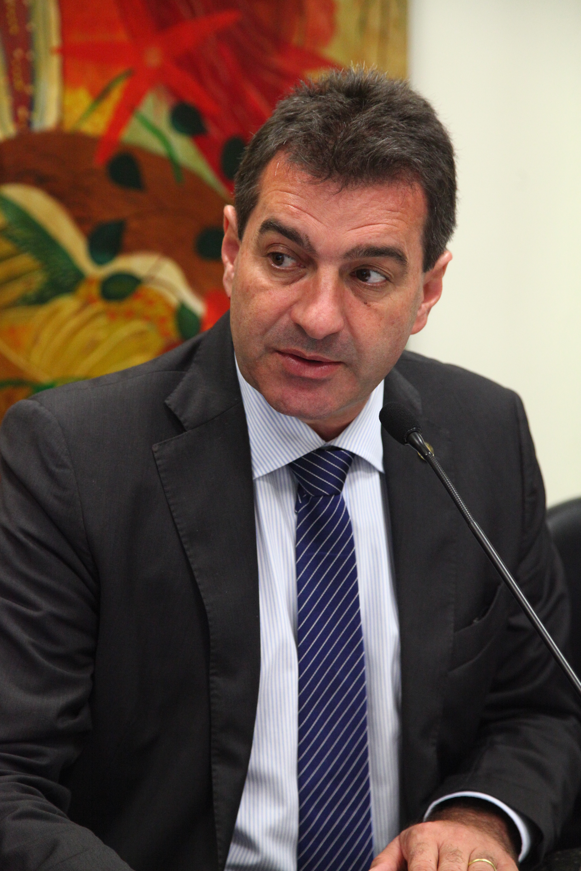 Comissão de Educação, Cultura e Desporto - Deputado Valdir Cobalchini (PMDB)