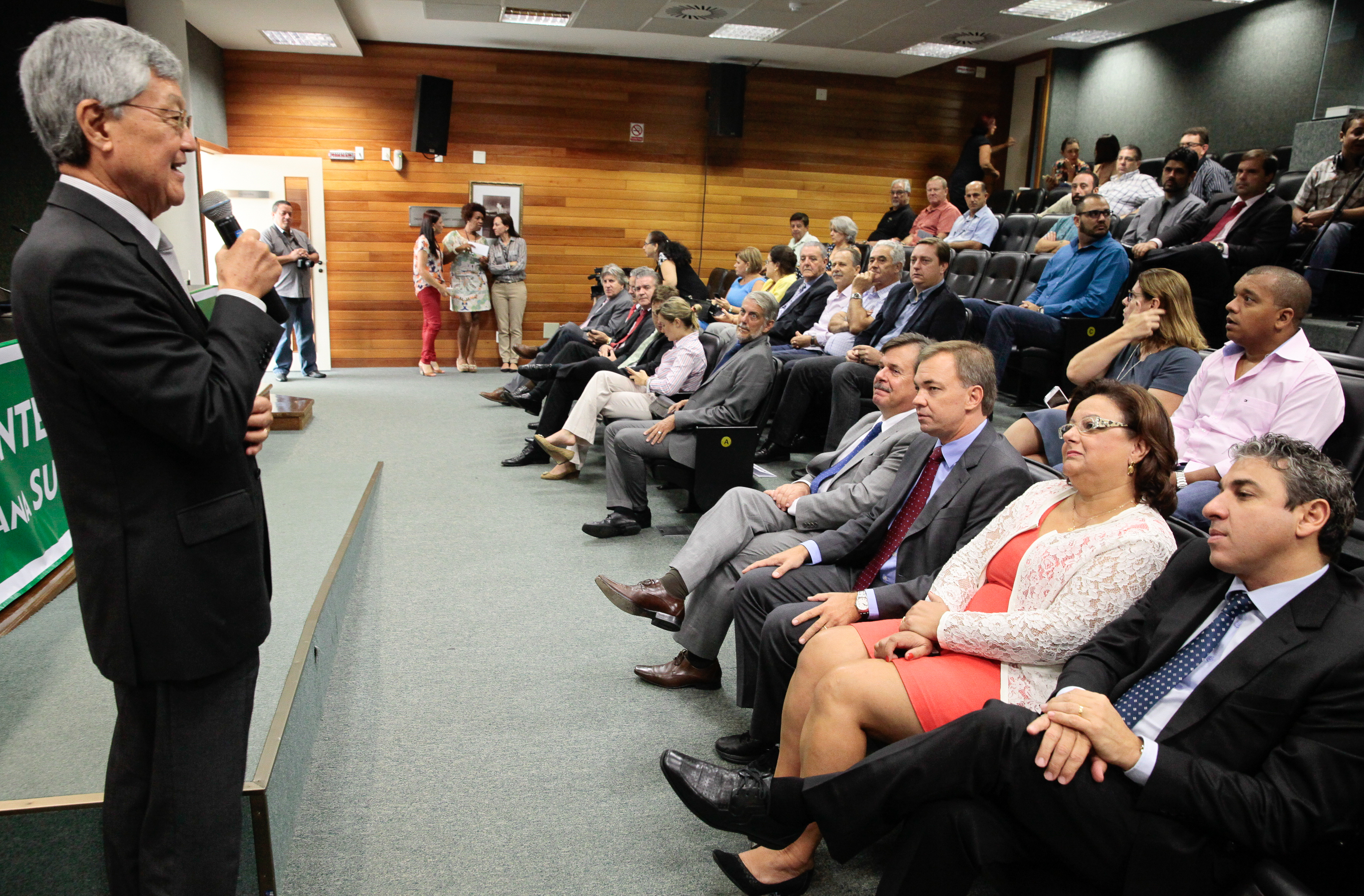 Ex-prefeito de Curitiba, Cássio Taniguchi. Lançamento da Frente Parlamentar da Mobilidade Sustentável da Grande Florianópolis. Foto: Miriam Zomer/Agência AL