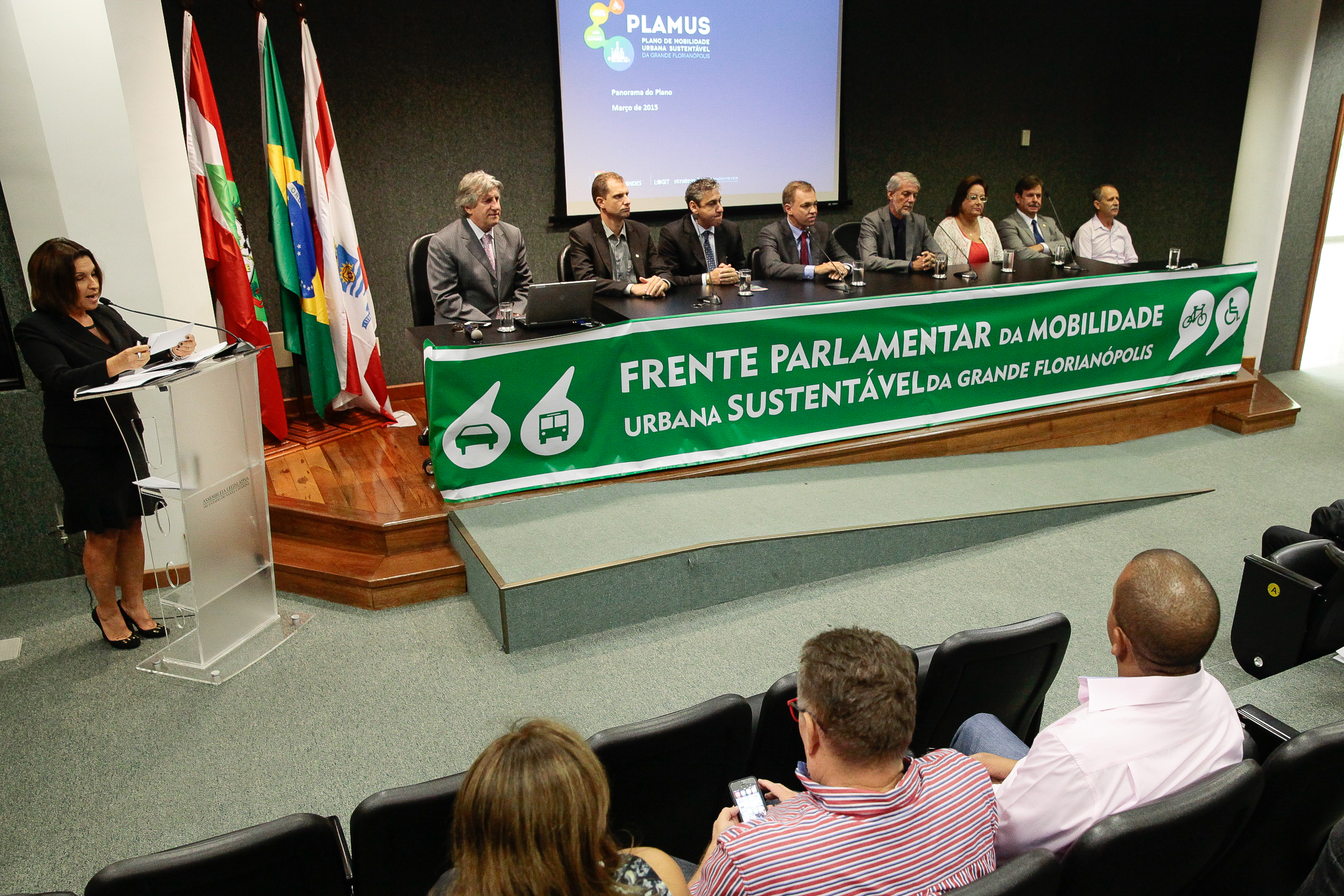 Lançamento da Frente Parlamentar da Mobilidade Sustentável da Grande Florianópolis. Foto: Miriam Zomer/Agência AL