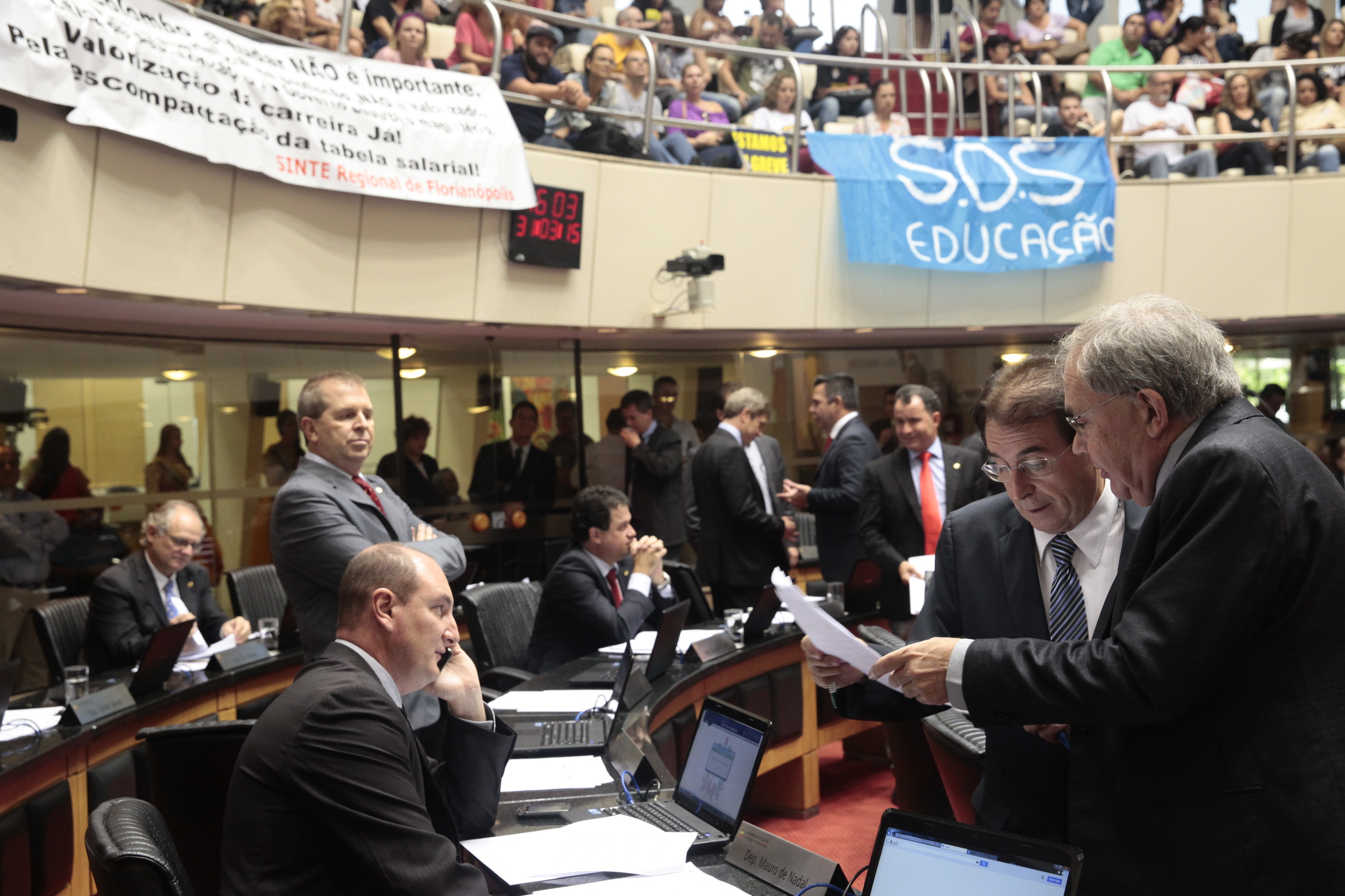 Sessão Ordinária - Plenário Osni Régis. Foto: Eduardo Guedes de Oliveira / Agência AL