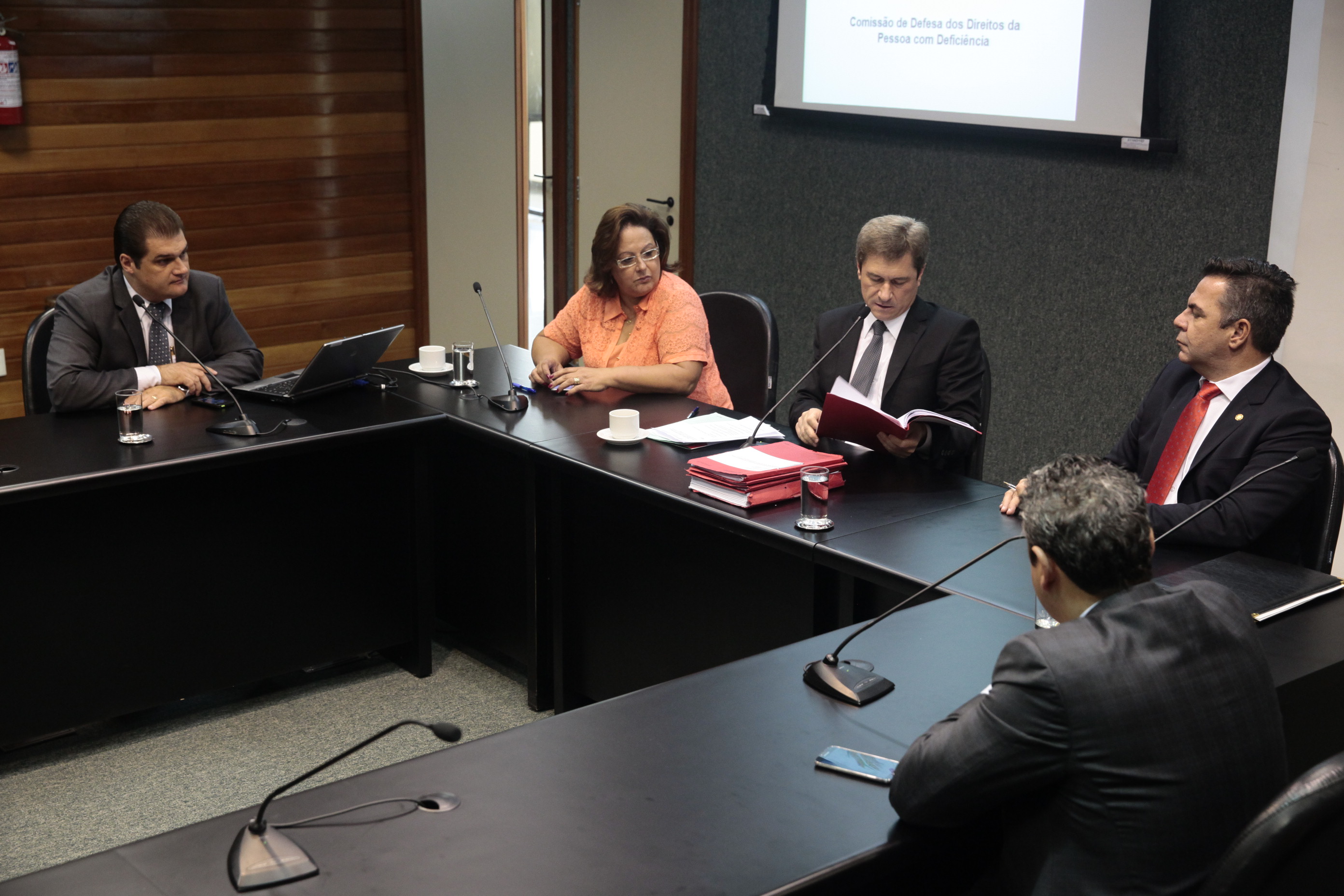 Reunião da Comissão de Defesa dos Direitos da Pessoa com Deficiência. Foto: Eduardo Guedes de Oliveira / Agência AL
