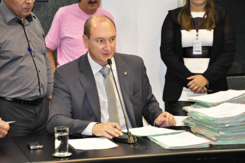 Mauro de Nadal requer audiência pública sobre cursos da Udesc de Palmitos
