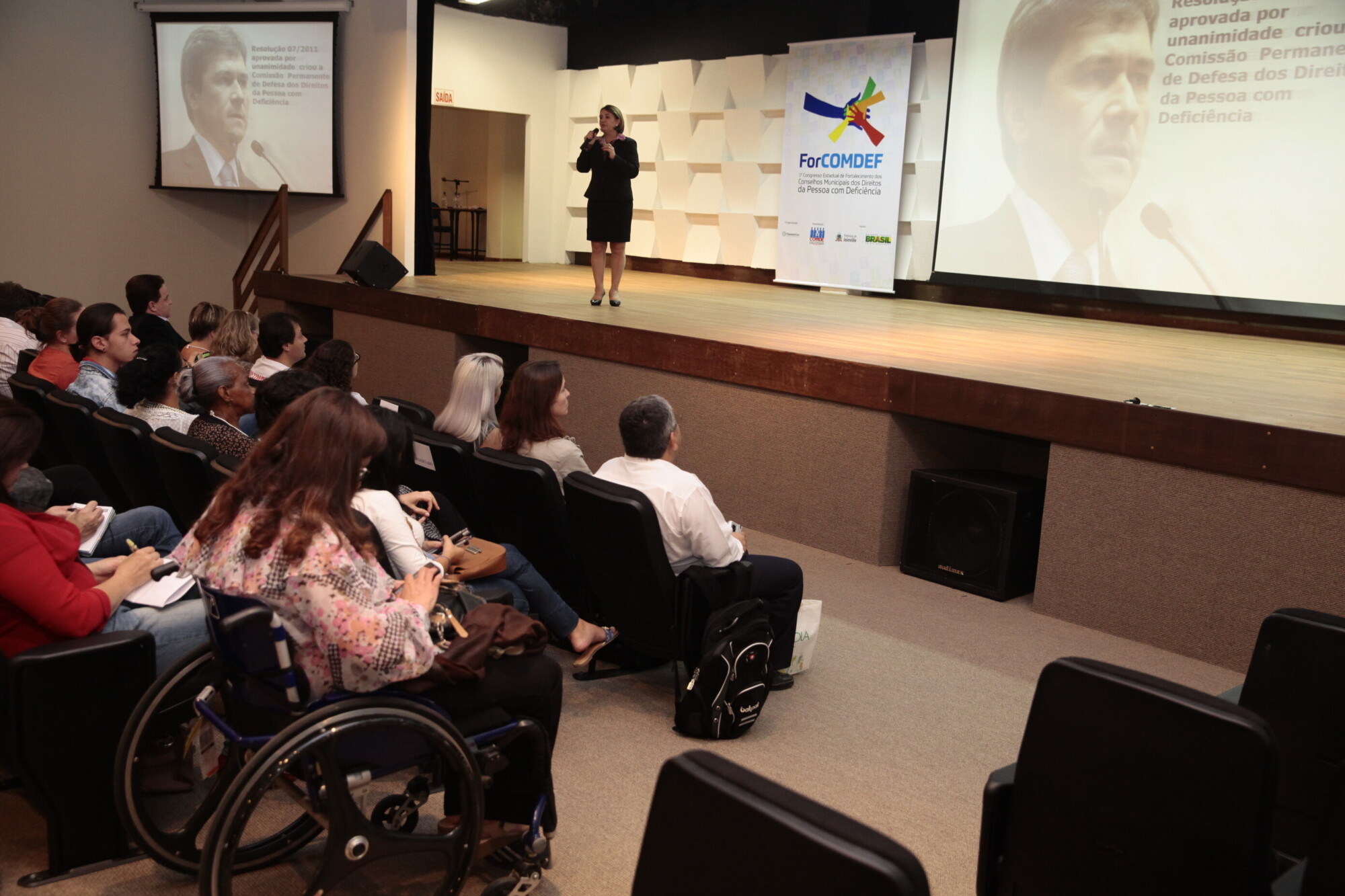 Congresso discute criação de mais conselhos da pessoa com deficiência em SC