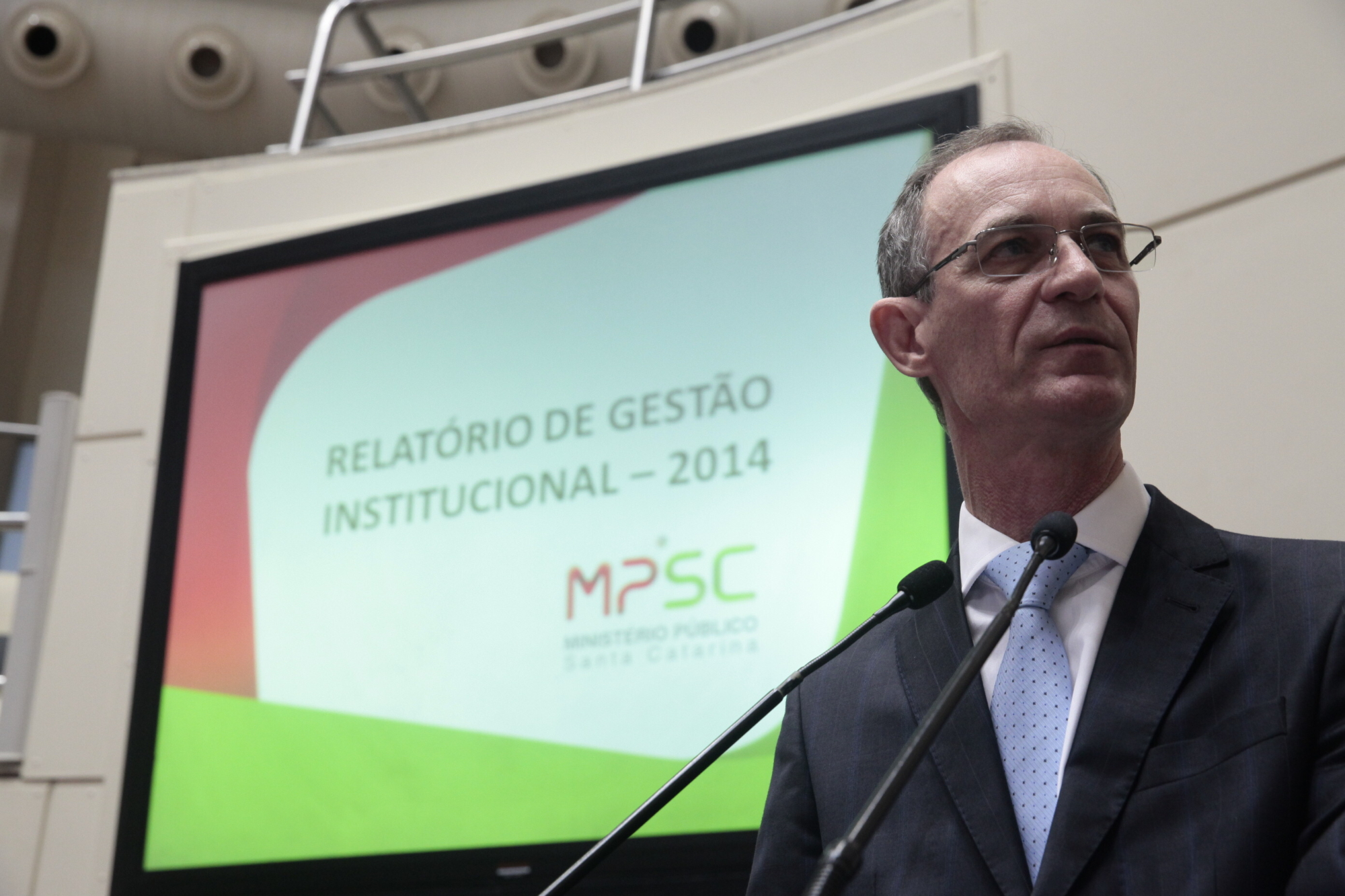 MP apresenta relatório de gestão ao Parlamento