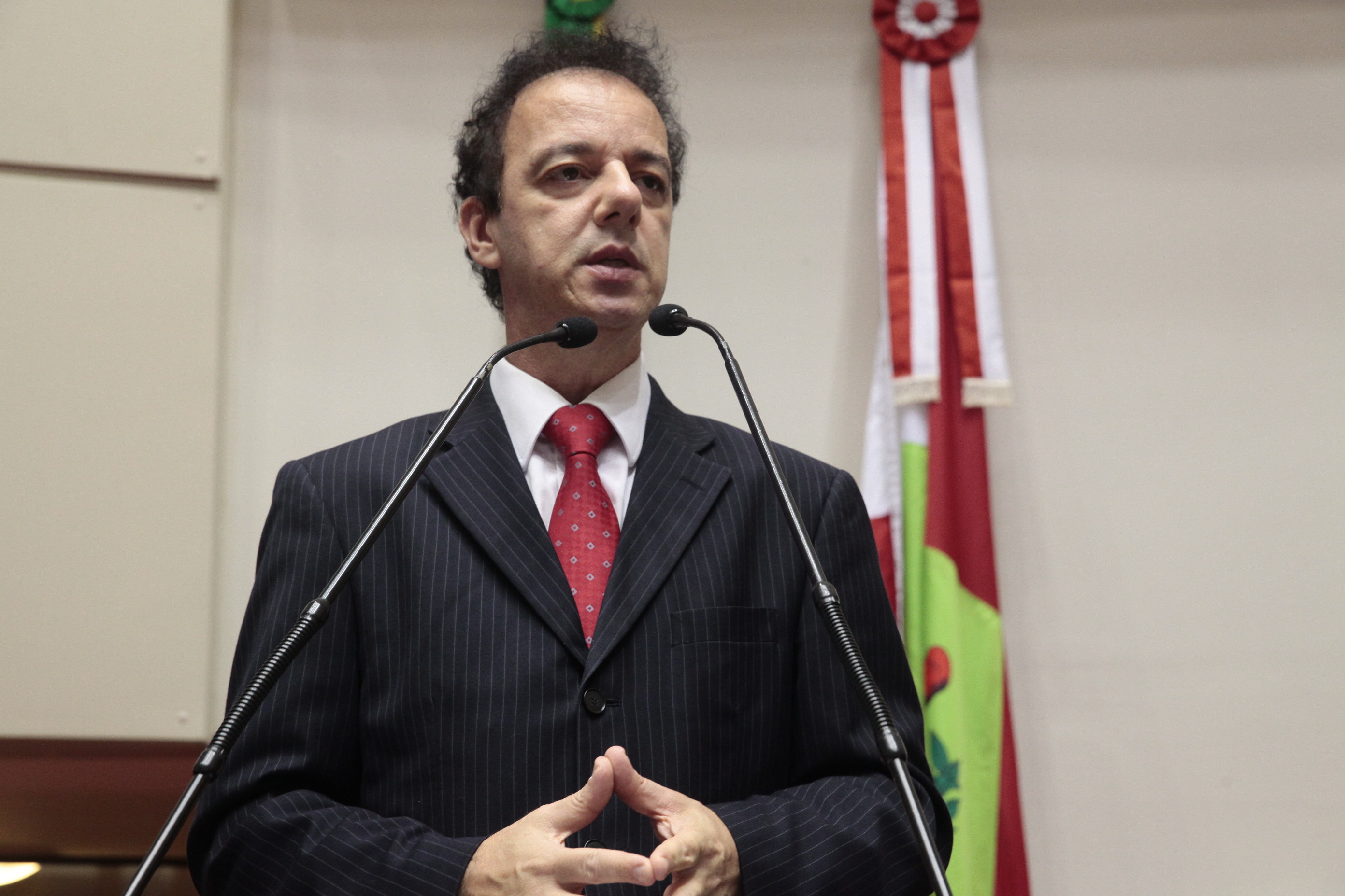 Deputado Ismael dos Santos (PSD)  - Sessão Ordinária - Plenário Osni Régis. Foto: Eduardo Guedes de Oliveira / Agência AL