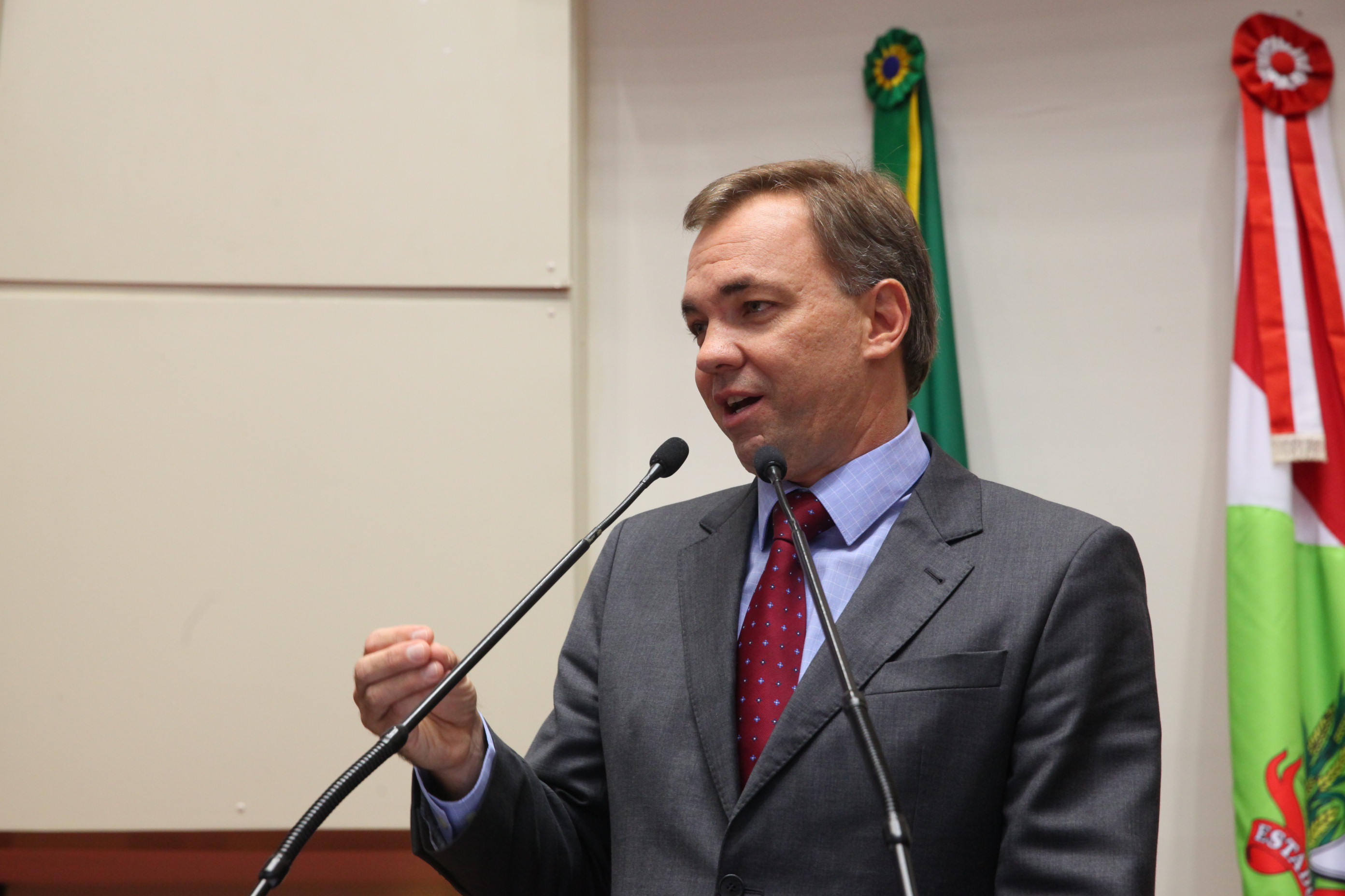 Deputado Gean Loureiro (PMDB) Sessão Ordinária - Plenário. Foto :Eduardo Guedes de Oliveira / Agência AL