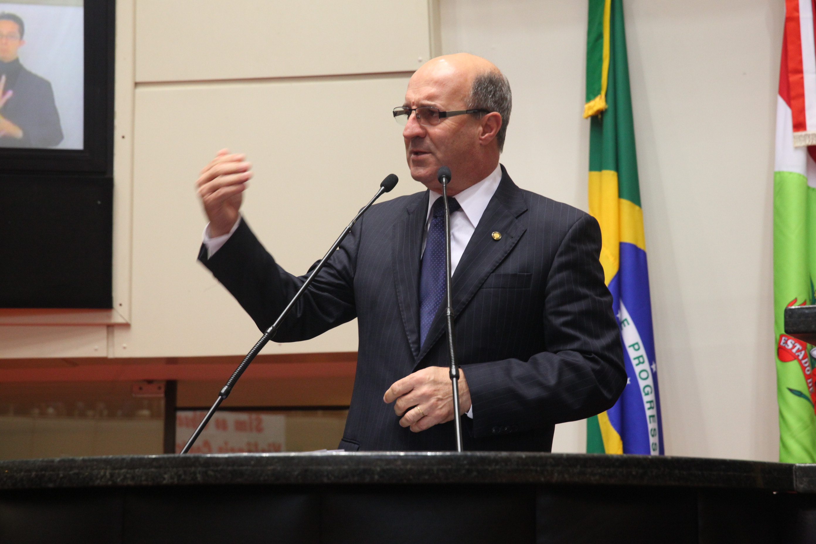 Deputado Milton Scheffer (PP) Sessão Ordinária - Plenário.  Foto :Eduardo Guedes de Oliveira / Agência AL