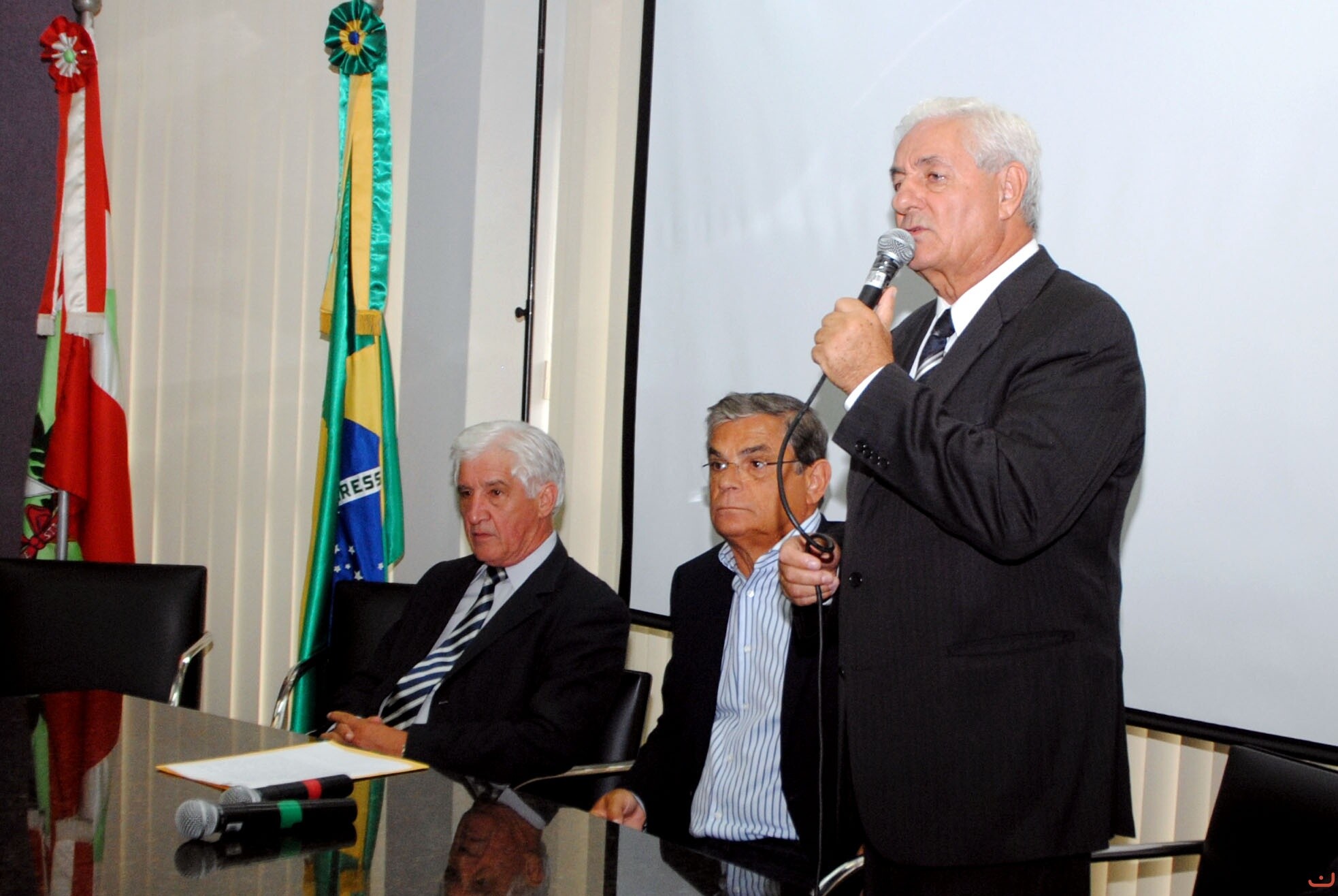 Ex-deputado estadual assume Secretaria da Administração
