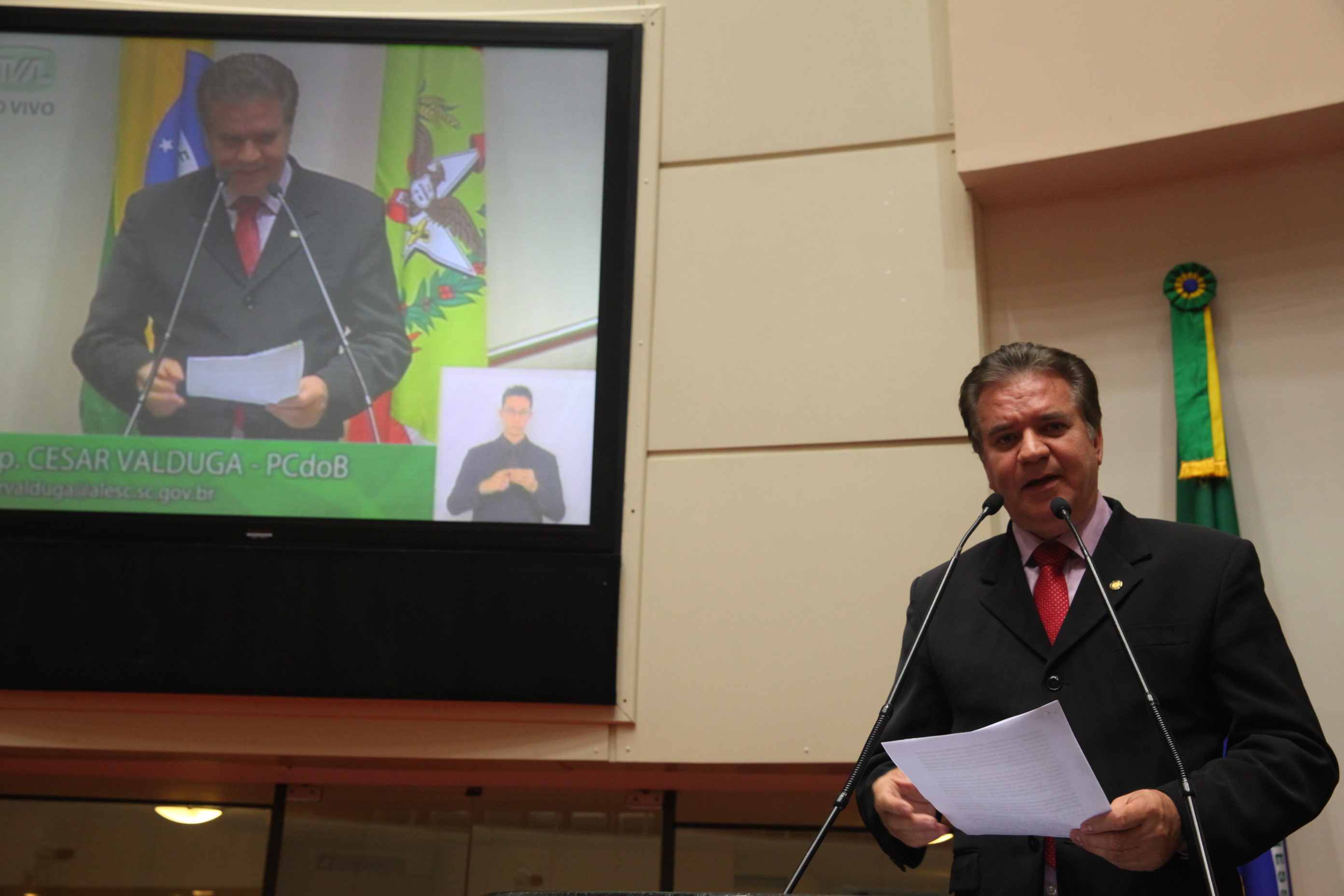 Deputado César Valduga (PCdoB) - Sessão Ordinária - Plenário Osni Régis. Fotos: Eduardo Guedes de Oliveira / Agência AL