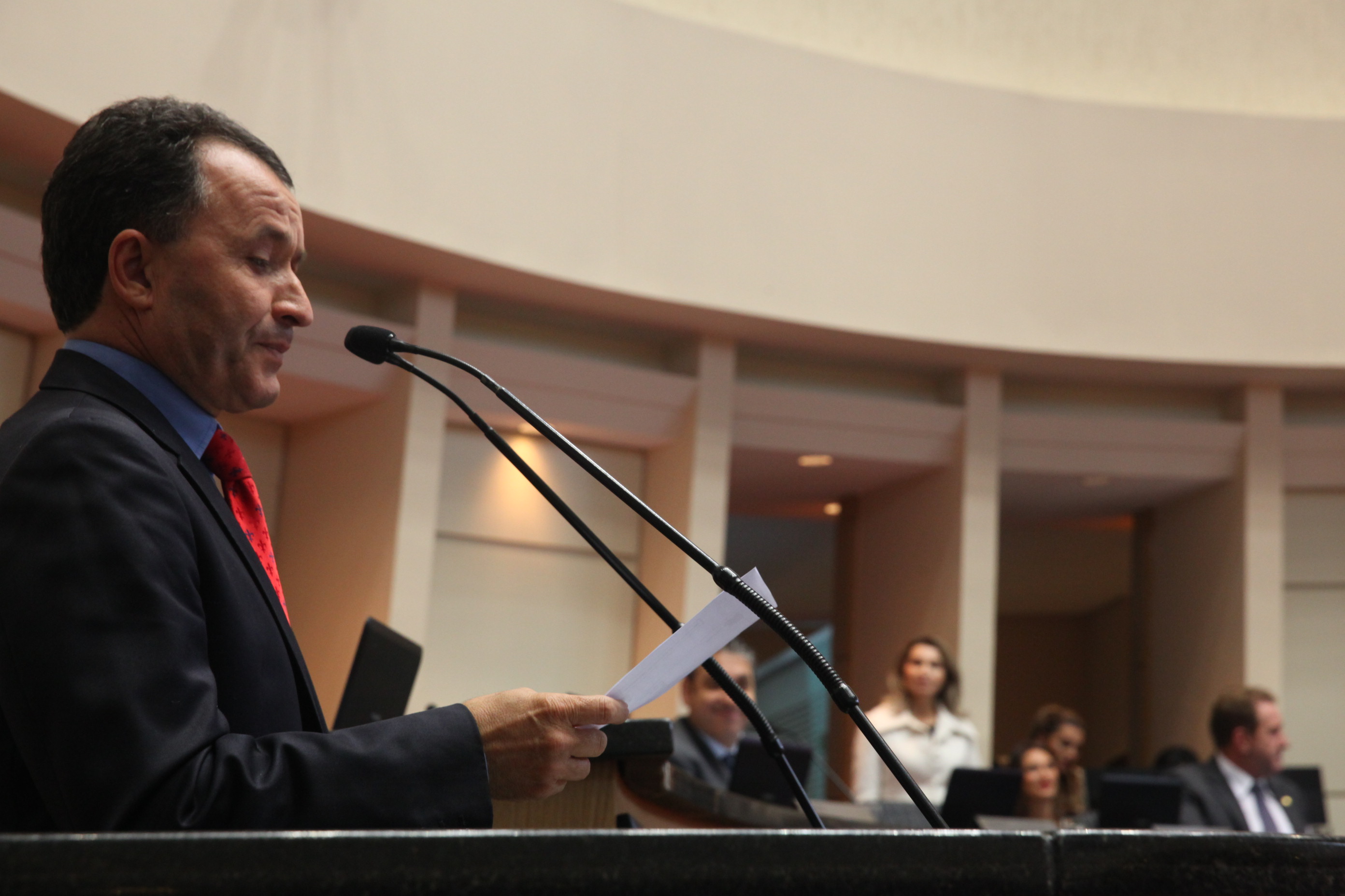 Deputado Darci de Matos (PSD)  - Sessão Ordinária - Plenário Osni Régis. Foto: Eduardo Guedes de Oliveira / Agência AL