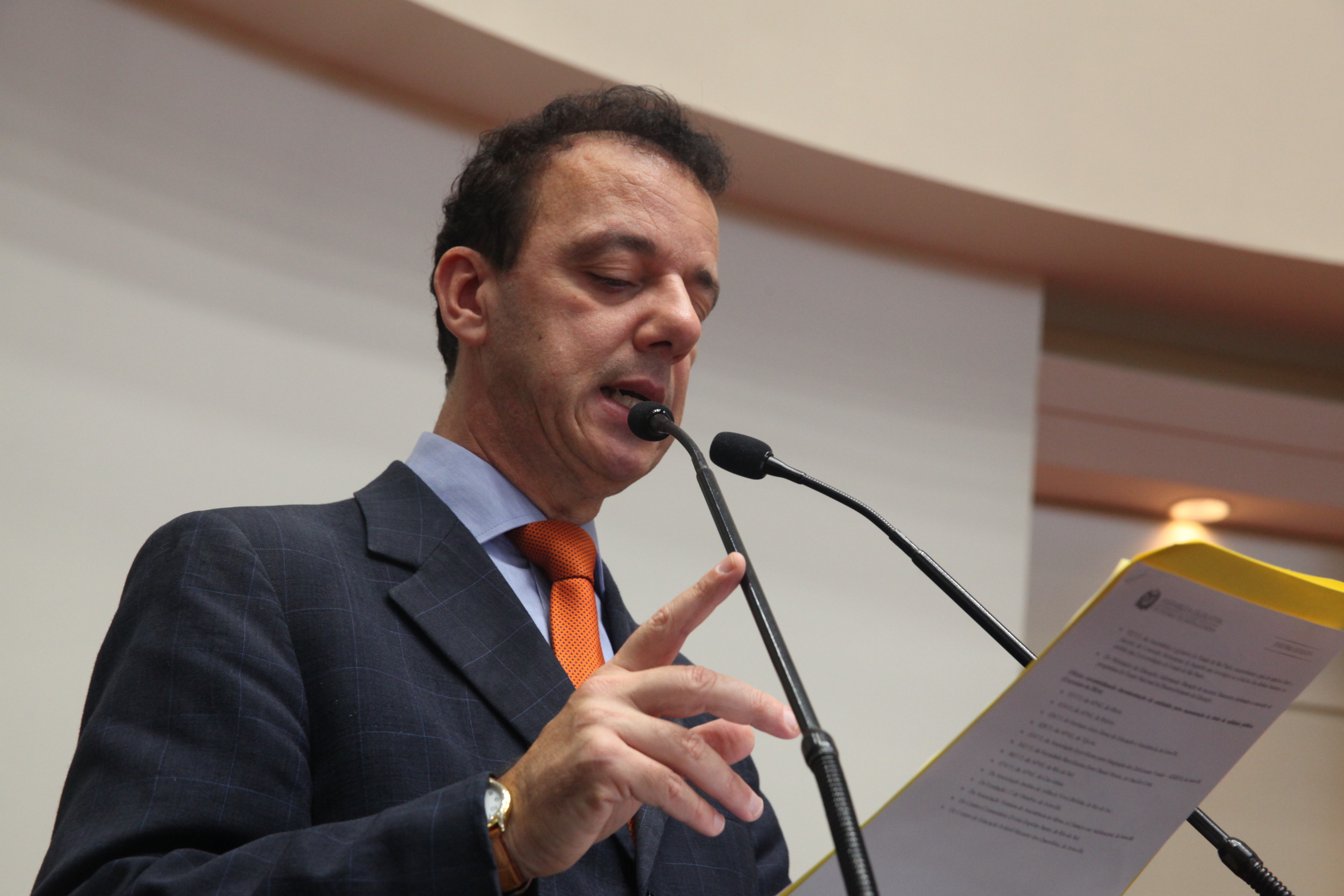 Deputado Ismael dos Santos (PSD)  - Sessão Ordinária - Plenário Osni Régis. Foto: Eduardo Guedes de Oliveira / Agência AL