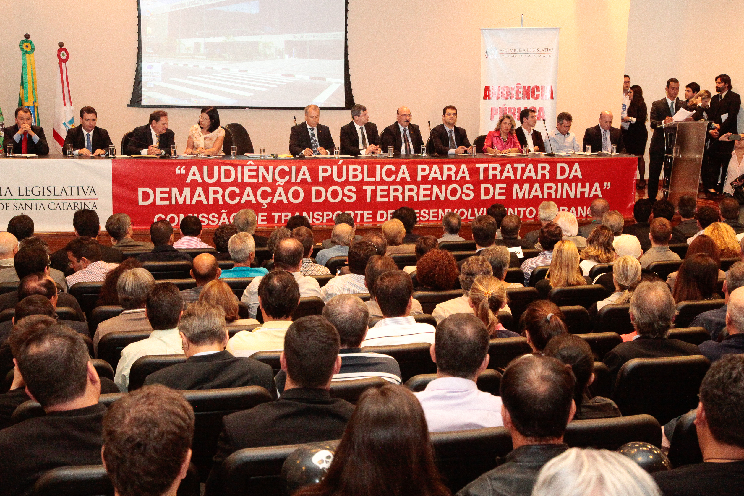 Audiência Pública da Comissão de Transportes, sobre a Demarcação dos Terrenos de Marinha. Foto: Miriam Zomer/Agência AL