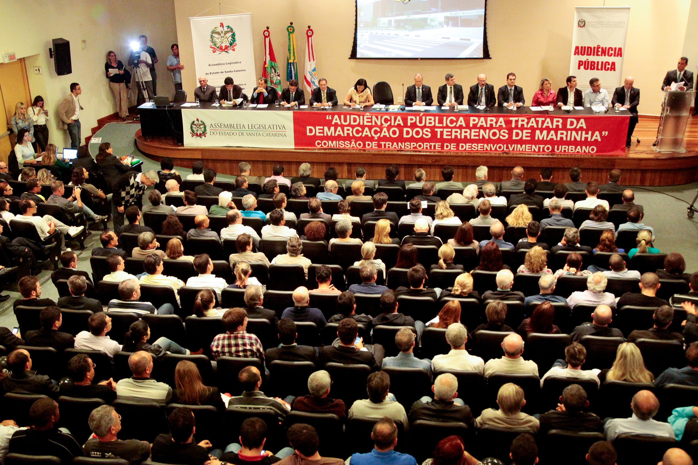 Audiência Pública da Comissão de Transportes, sobre a Demarcação dos Terrenos de Marinha. Foto: Miriam Zomer/Agência AL