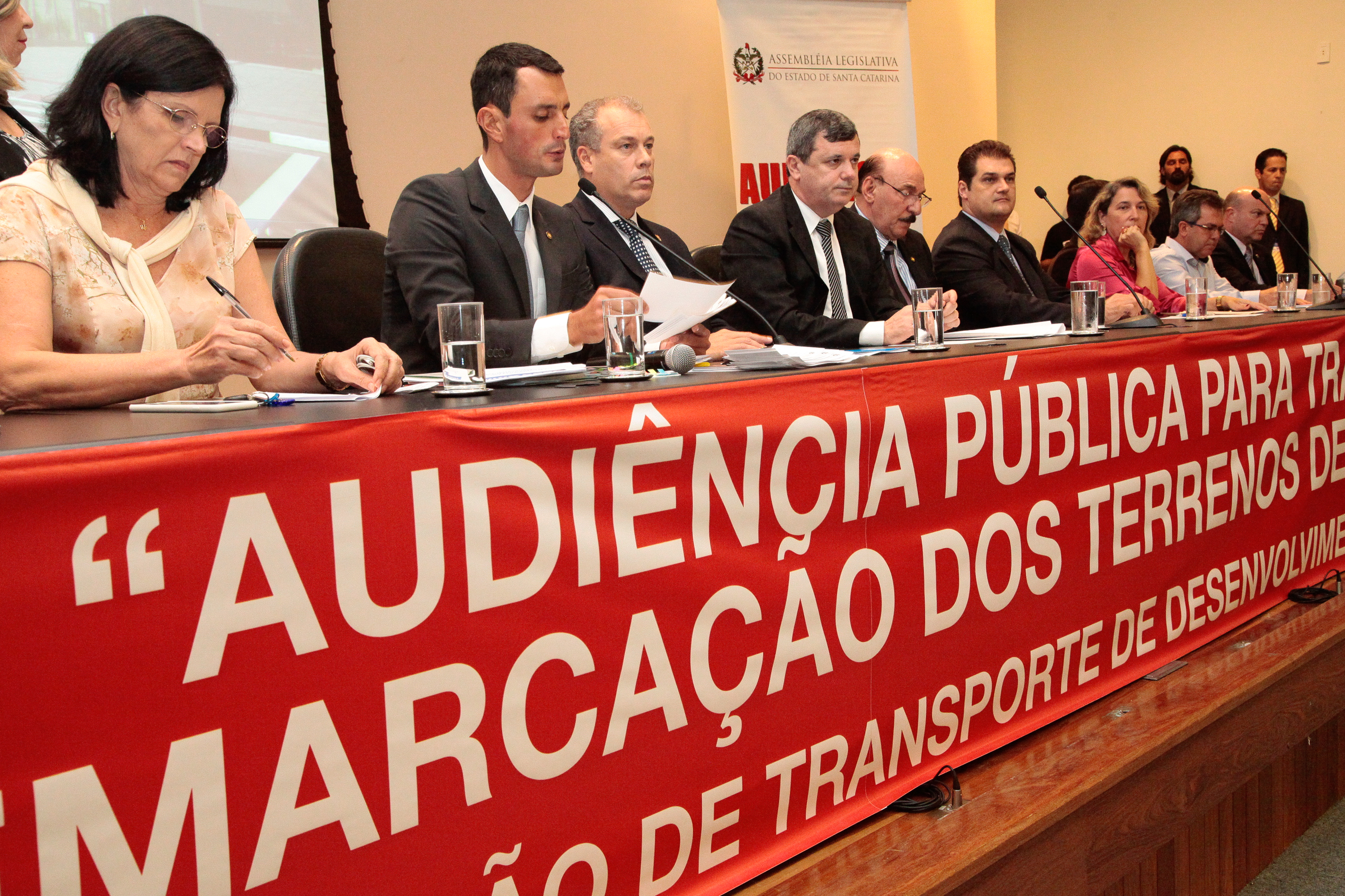 Audiência Pública da Comissão de Transportes, sobre a Demarcação dos Terrenos de Marinha. Foto: Miriam Zomer/Agência AL