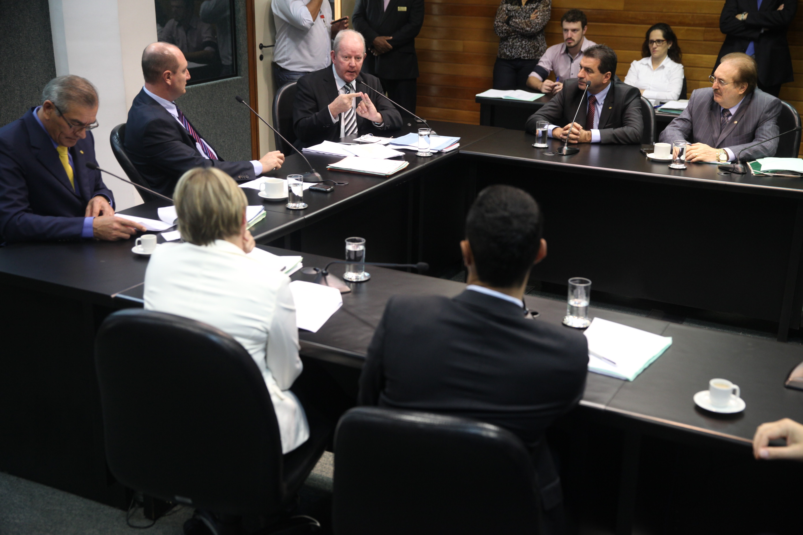 Reunião da Comissão de Constituição e Justiça. Foto: Fábio Queiroz / Agência AL