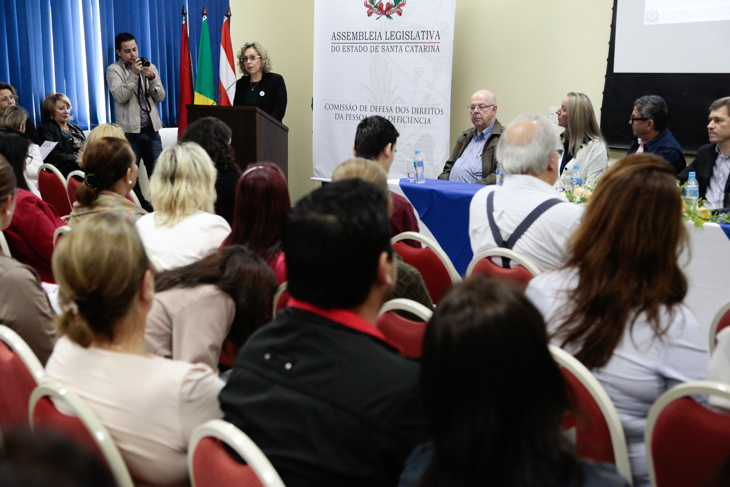 Seminário Descentralizado de Estudo e Conscientização sobre o Autismo - Blumenau.  Foto:Miriam Zomer/Agência AL