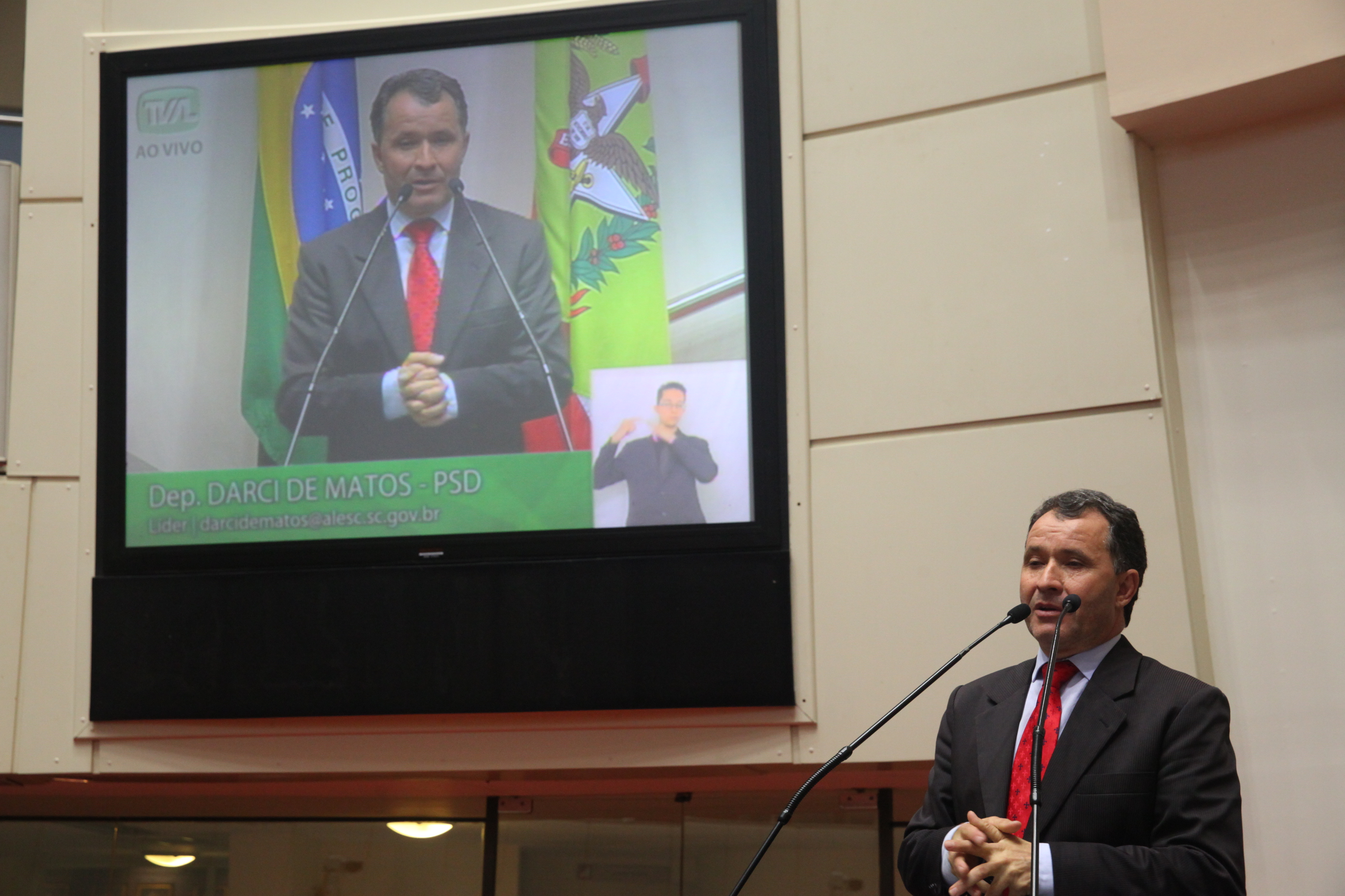 Deputado Darci de Matos (PSD)  - Sessão Ordinária - Plenário Osni Régis. Foto: Eduardo Guedes de Oliveira / Agência AL
