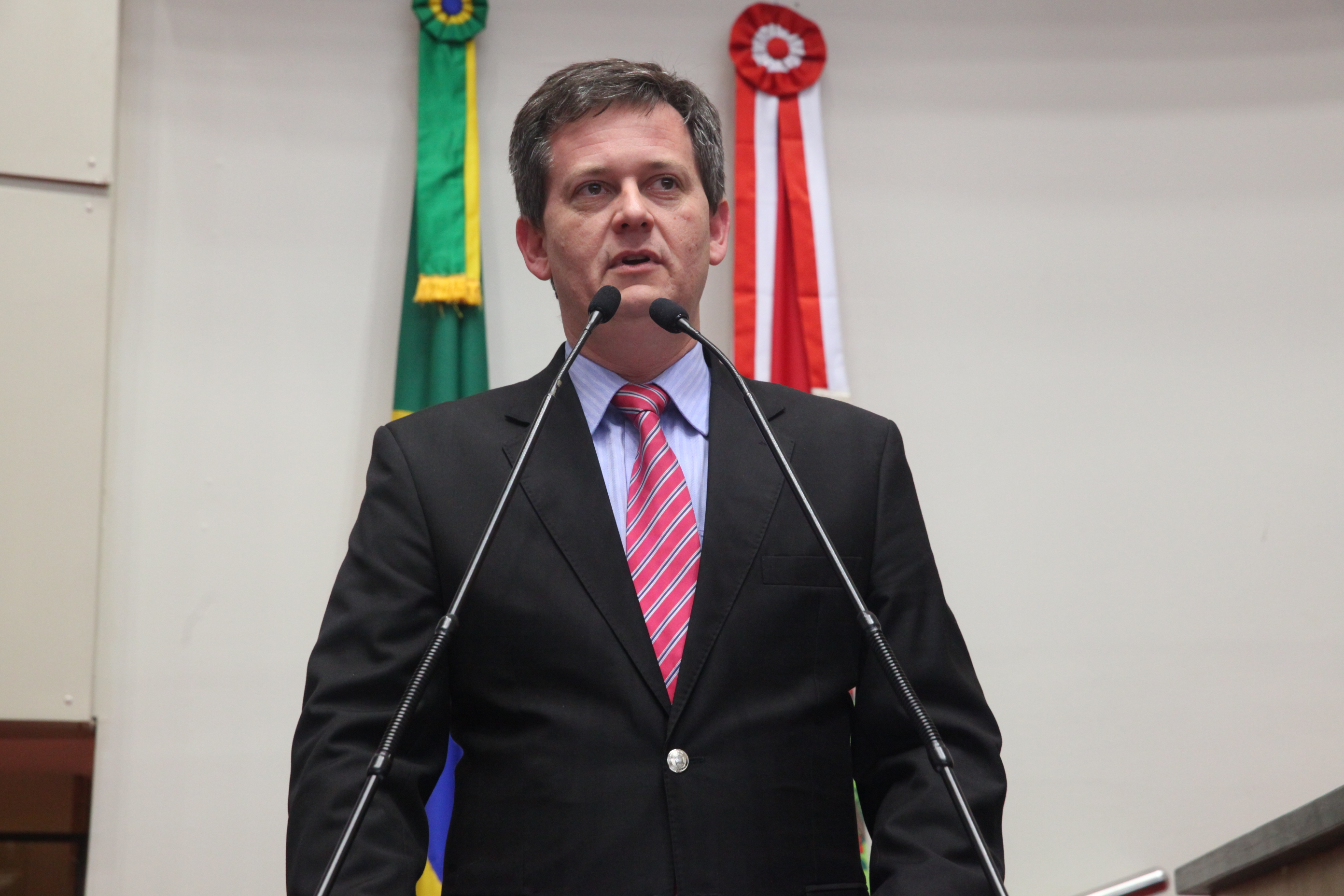 Deputado Jean Kulhmann (PSD) - Plenário. Foto: Eduardo Guedes de Oliveira / Agência AL