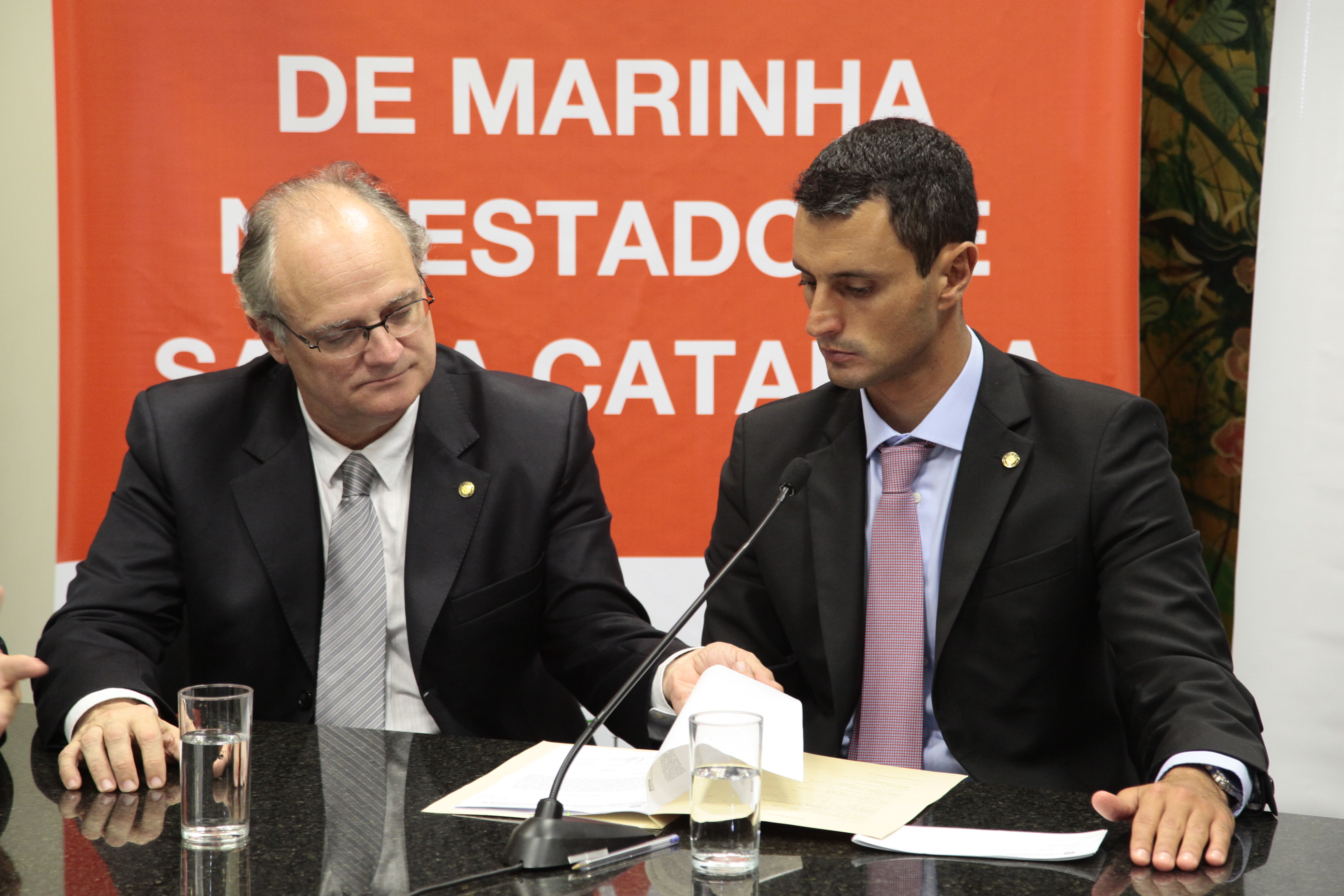 Lançamento da Frente Parlamentar em Defesa dos Ocupantes de Terrenos de Marinha. Fotos: Miriam Zomer/Agência AL