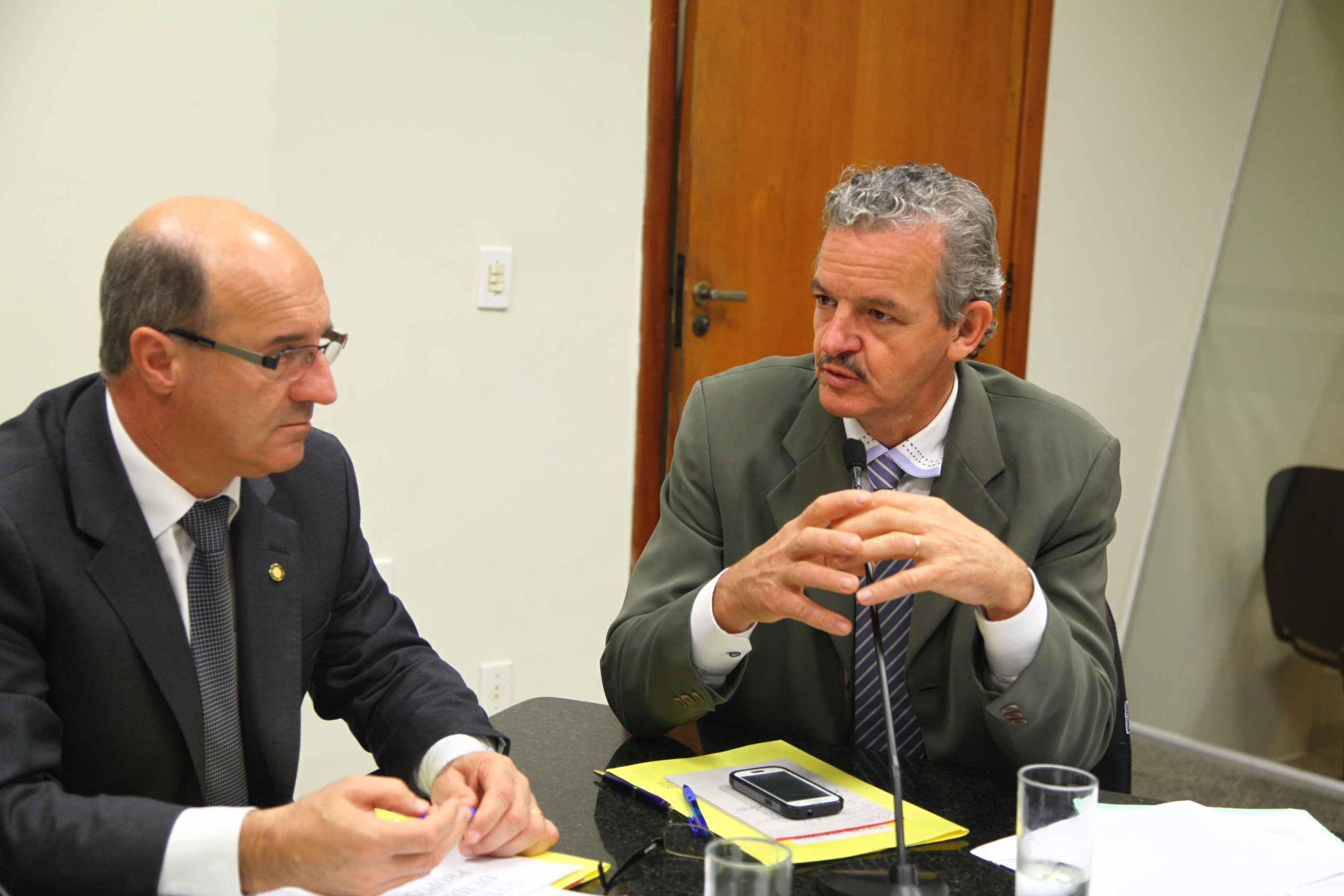 Comissão de Agricultura - Deputados Milton Scheffer (PP) e  Deputado Dirceu Dresch (PT)