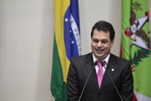 Deputado Rodrigo Minotto parabeniza o Criciúma Esporte Clube pelos 68 anos