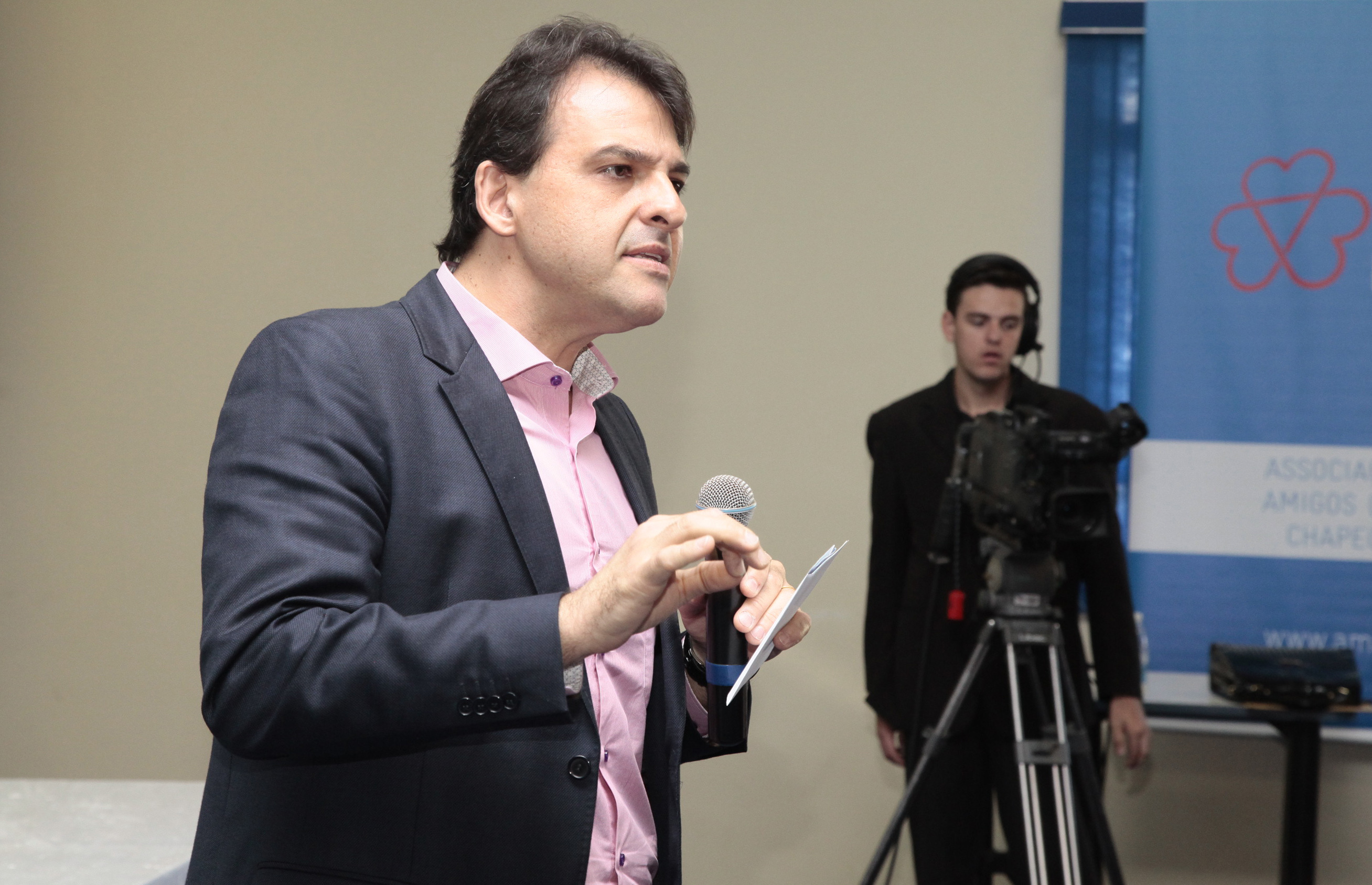 Cley Brits. Seminário Descentralizado de Estudo e Conscientização sobre o Autismo - Chapecó.  Foto: Miriam Zomer/Agência AL