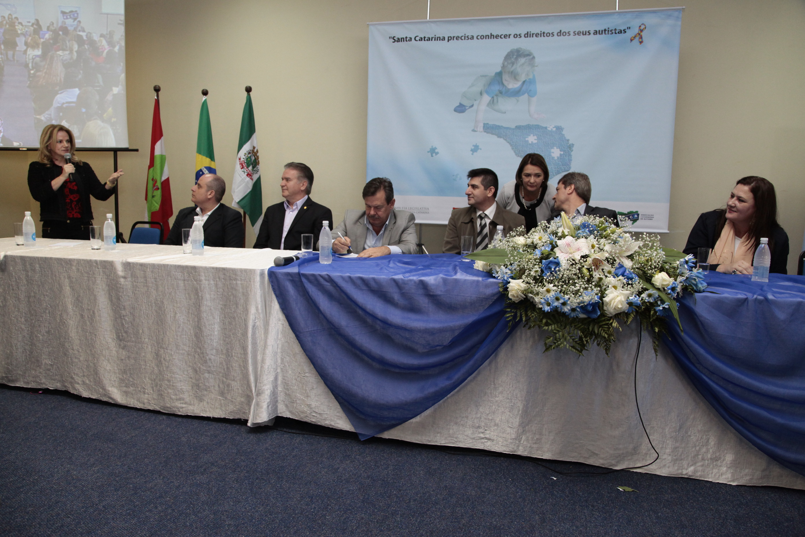 Seminário Descentralizado de Estudo e Conscientização sobre o Autismo - Chapecó.  Foto: Miriam Zomer/Agência AL