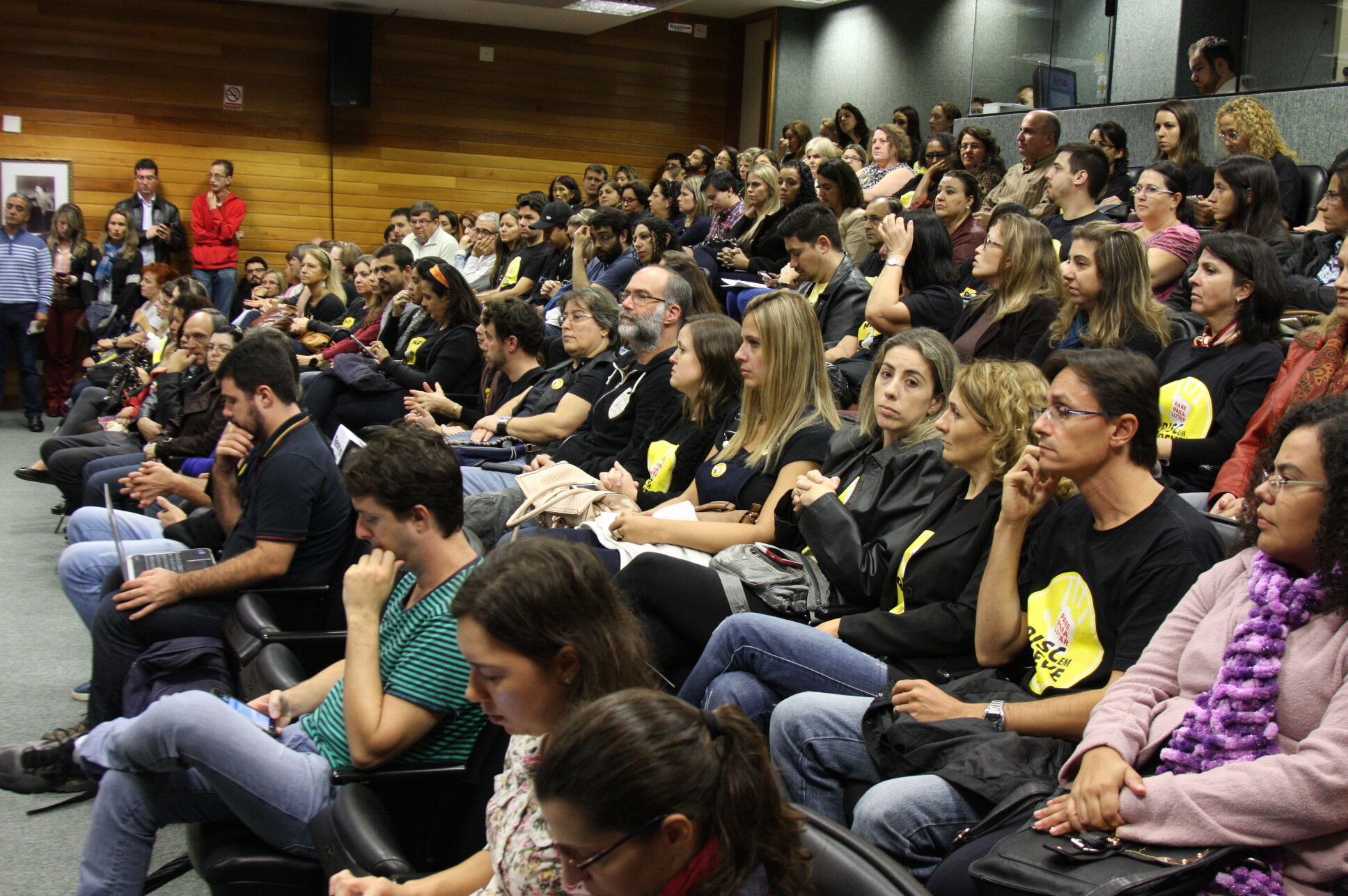 Servidores do Judiciário em greve participaram da reunião FOTO: Yuri Santos/Divulgação Alesc