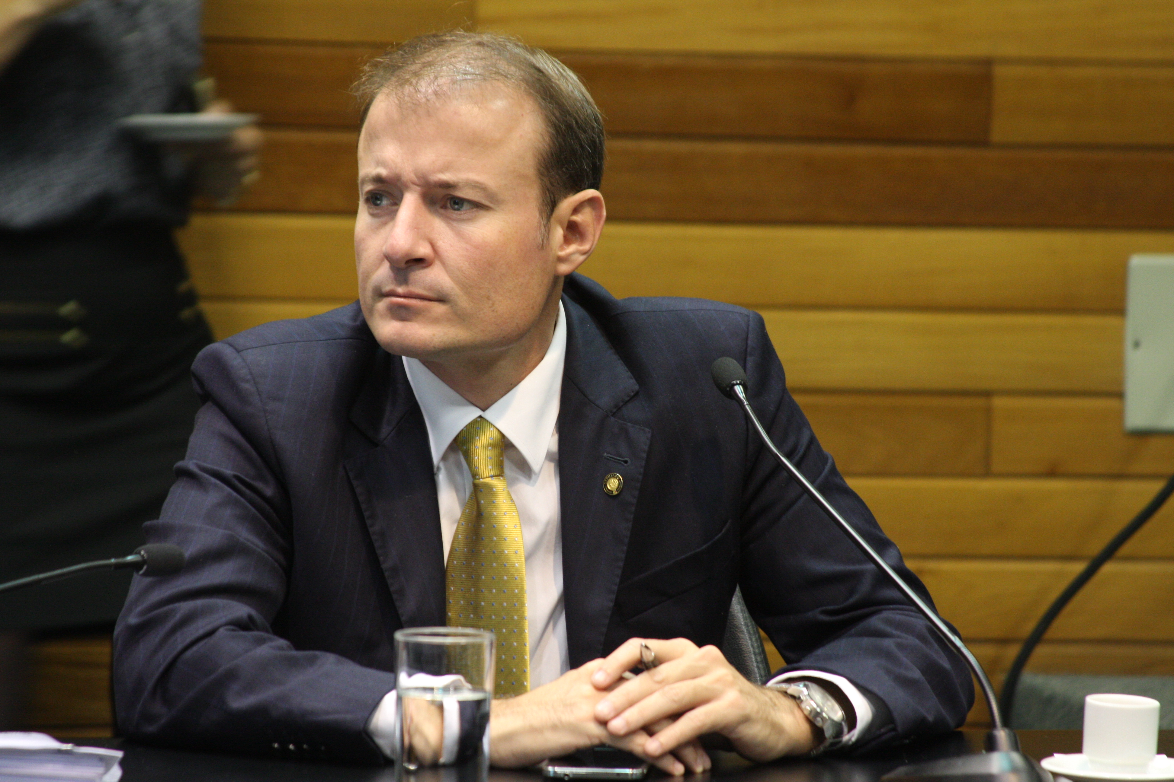 Comissão de Finanças e Tributação. Deputado Gabriel Ribeiro (PSD) Foto:Laís Amorim / Agência AL