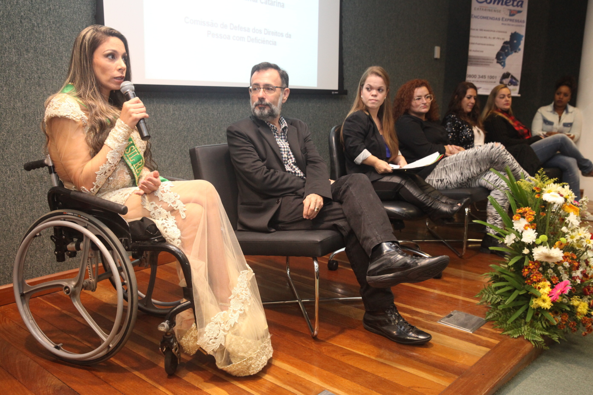 Lançado na Assembleia 3º Prêmio de Moda Inclusiva