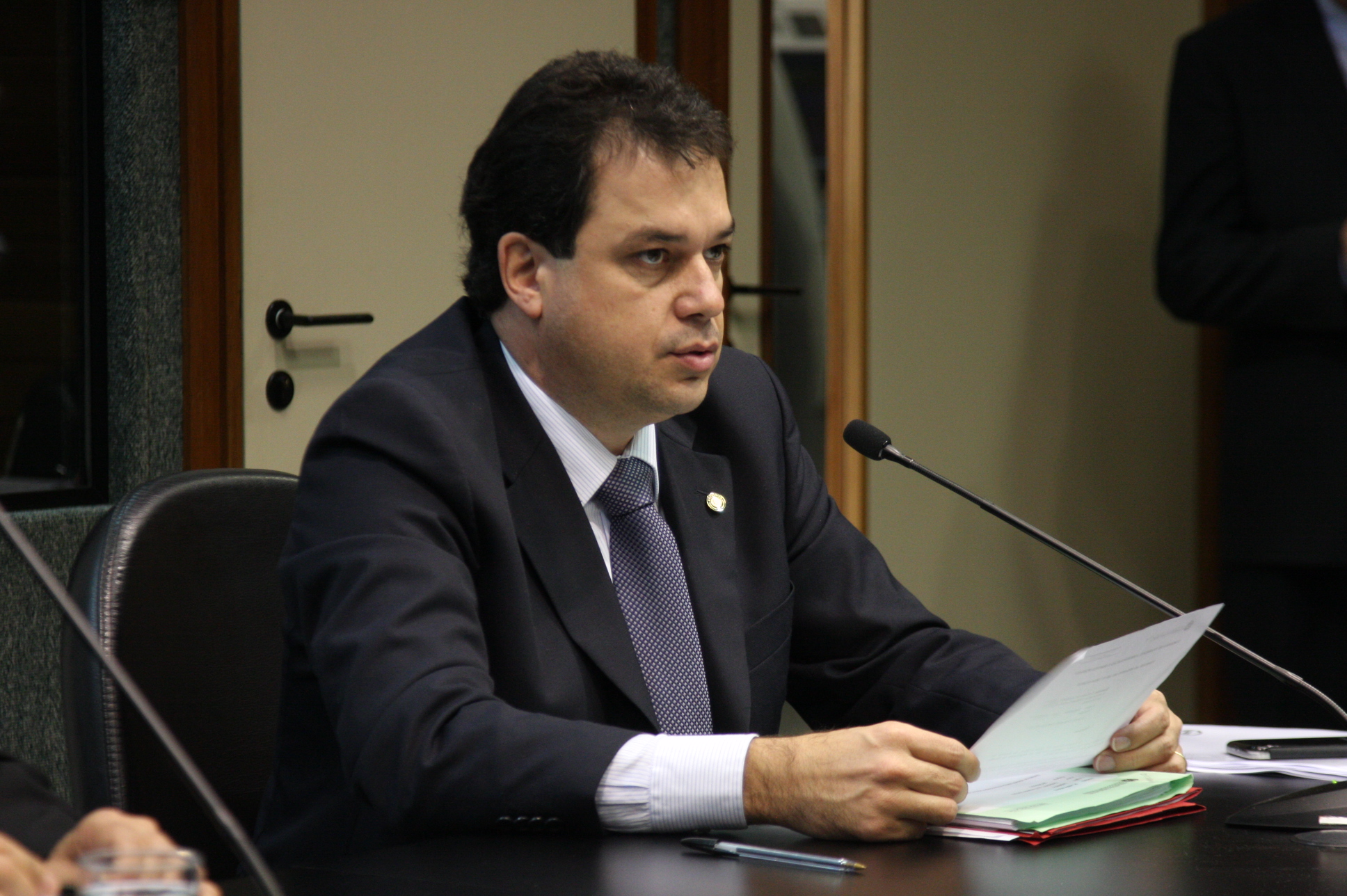 Reunião da Comissão de Trabalho, Administração e Serviço Público. Deputado Rodrigo Minotto (PDT). Foto: Yuri Santos | Agência AL