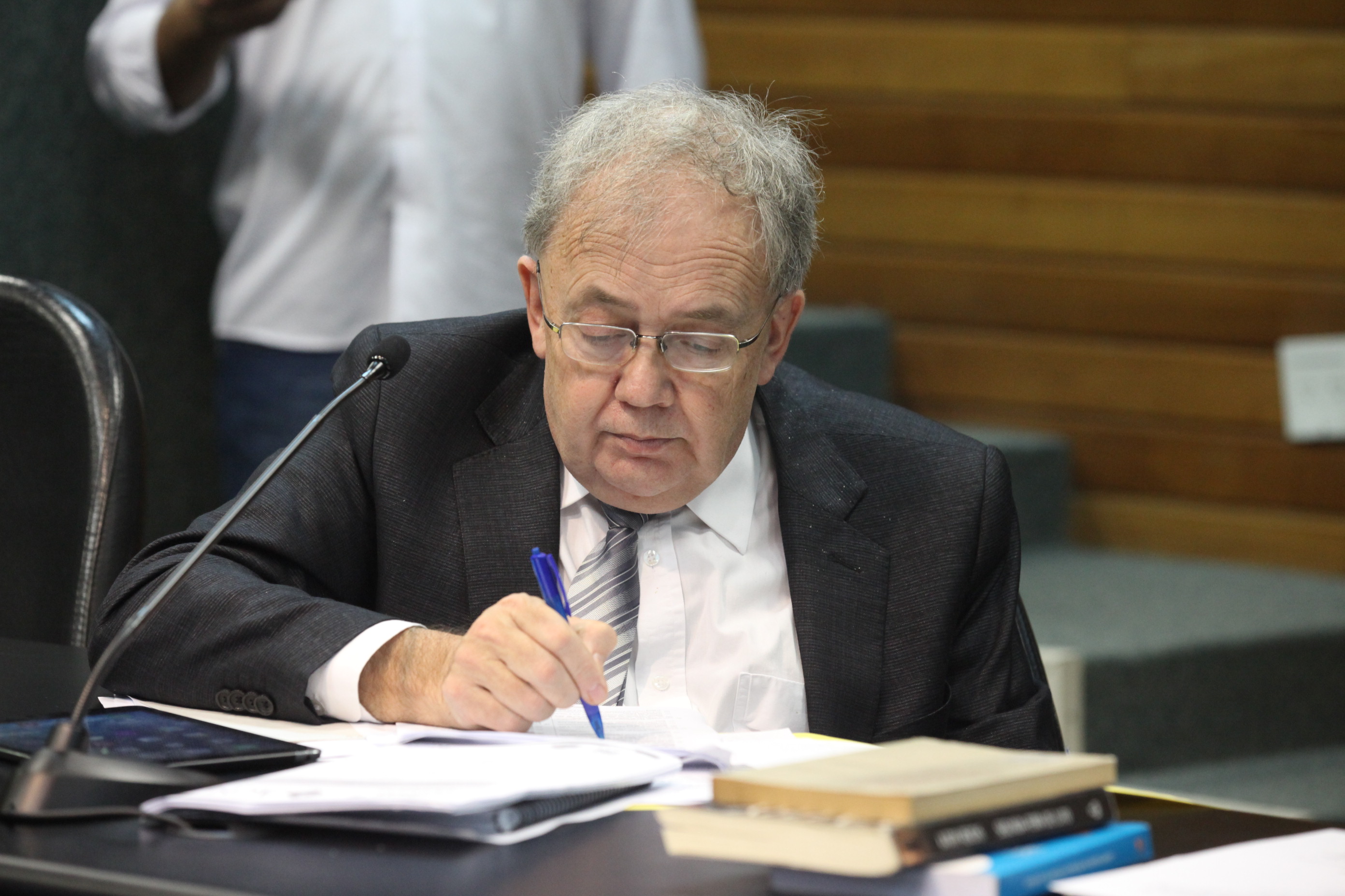 Deputado Fernando Coruja (PMDB). Reunião da Comissão de Prevenção e Combate às Drogas. Foto: Fábio Queiroz / Agência AL