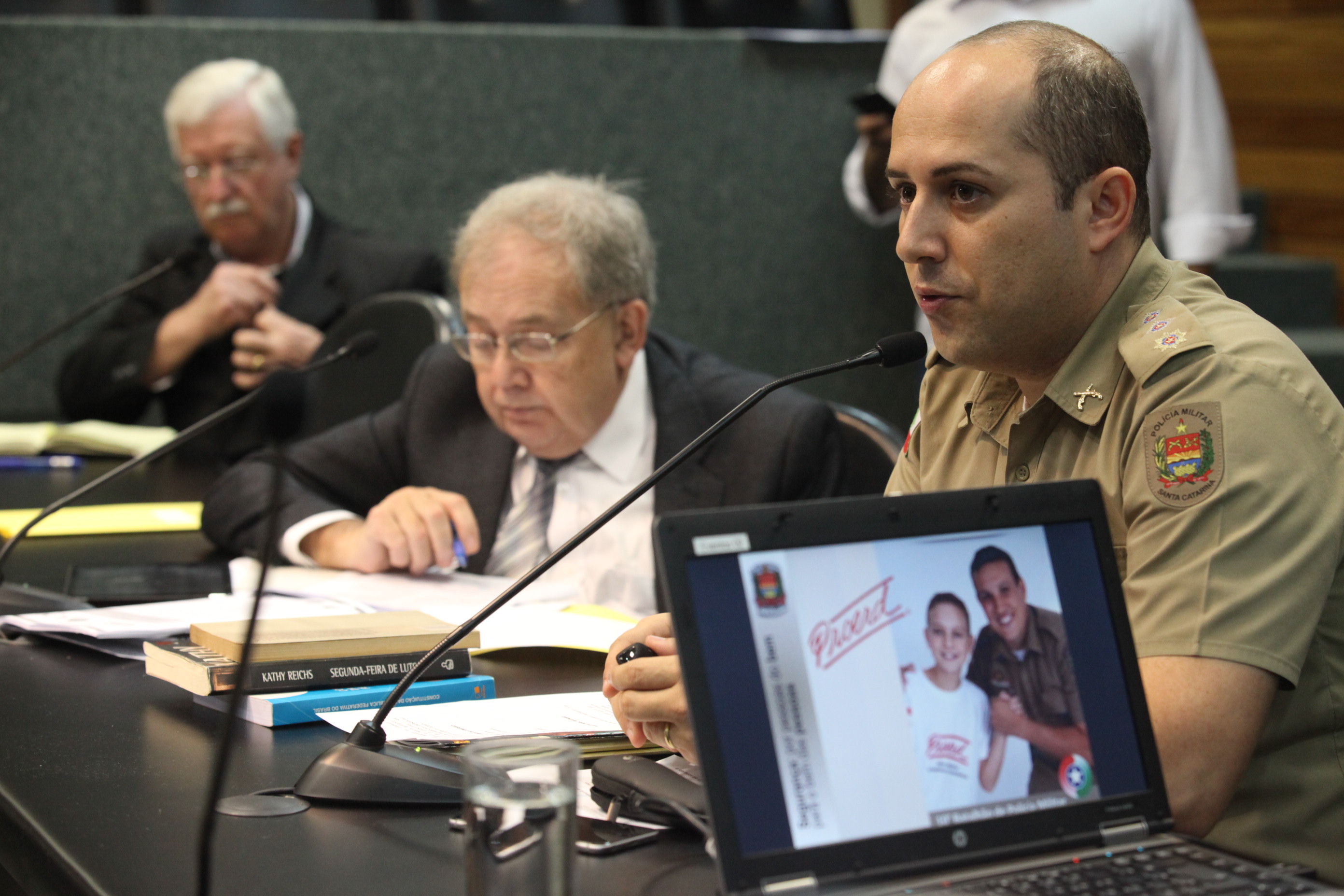 Reunião da Comissão de Prevenção e Combate às Drogas. Foto: Fábio Queiroz / Agência AL