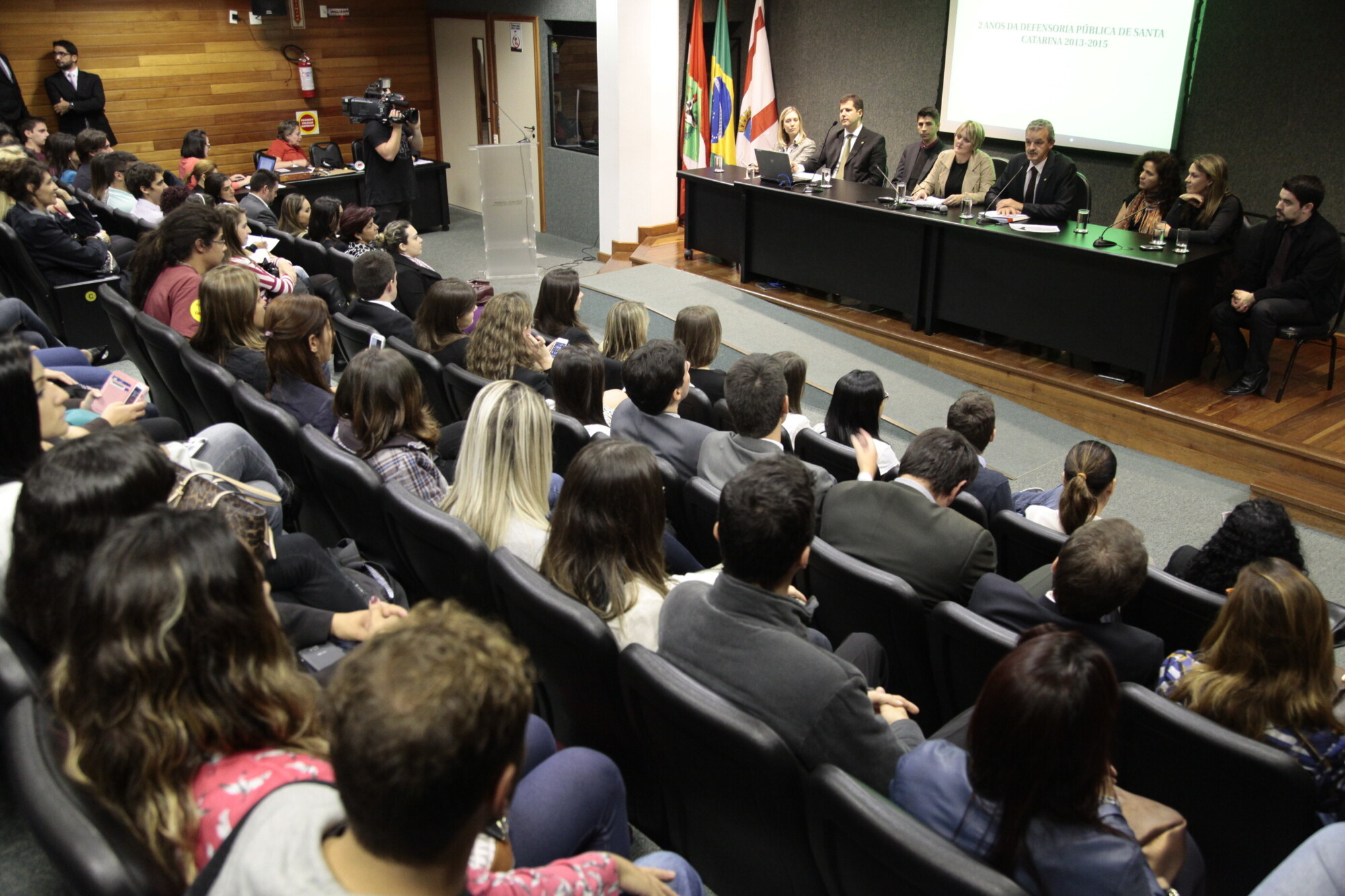 Em dois anos, Defensoria Pública celebrou 1.710 acordos extrajudiciais