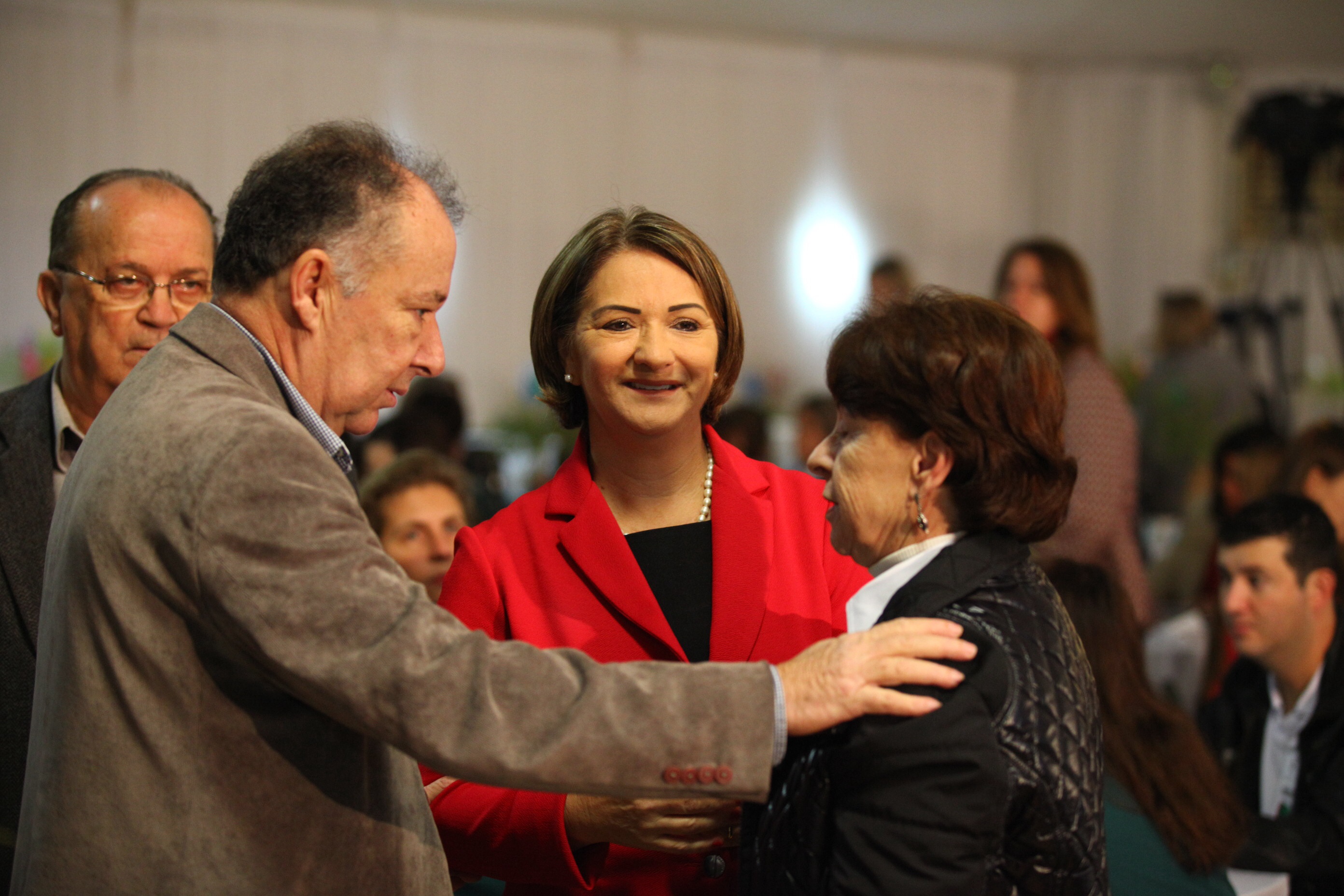 Seminário Doenças Raras - Júlio Cesar de Aguiar (e) e Janice Krasniak (c)