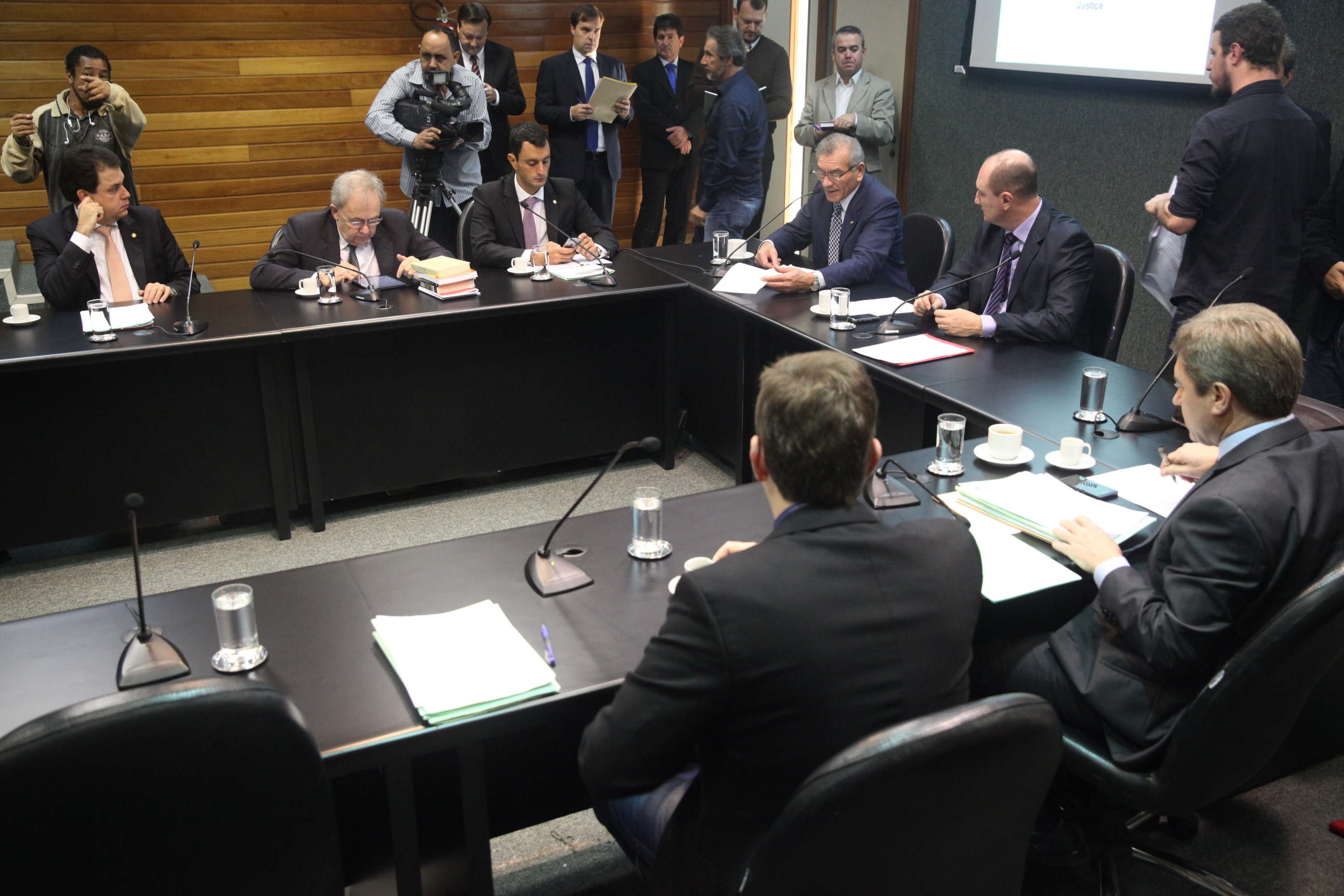 Reunião da Comissão de Constituição e Justiça. Foto: Fábio Queiroz / Agência AL