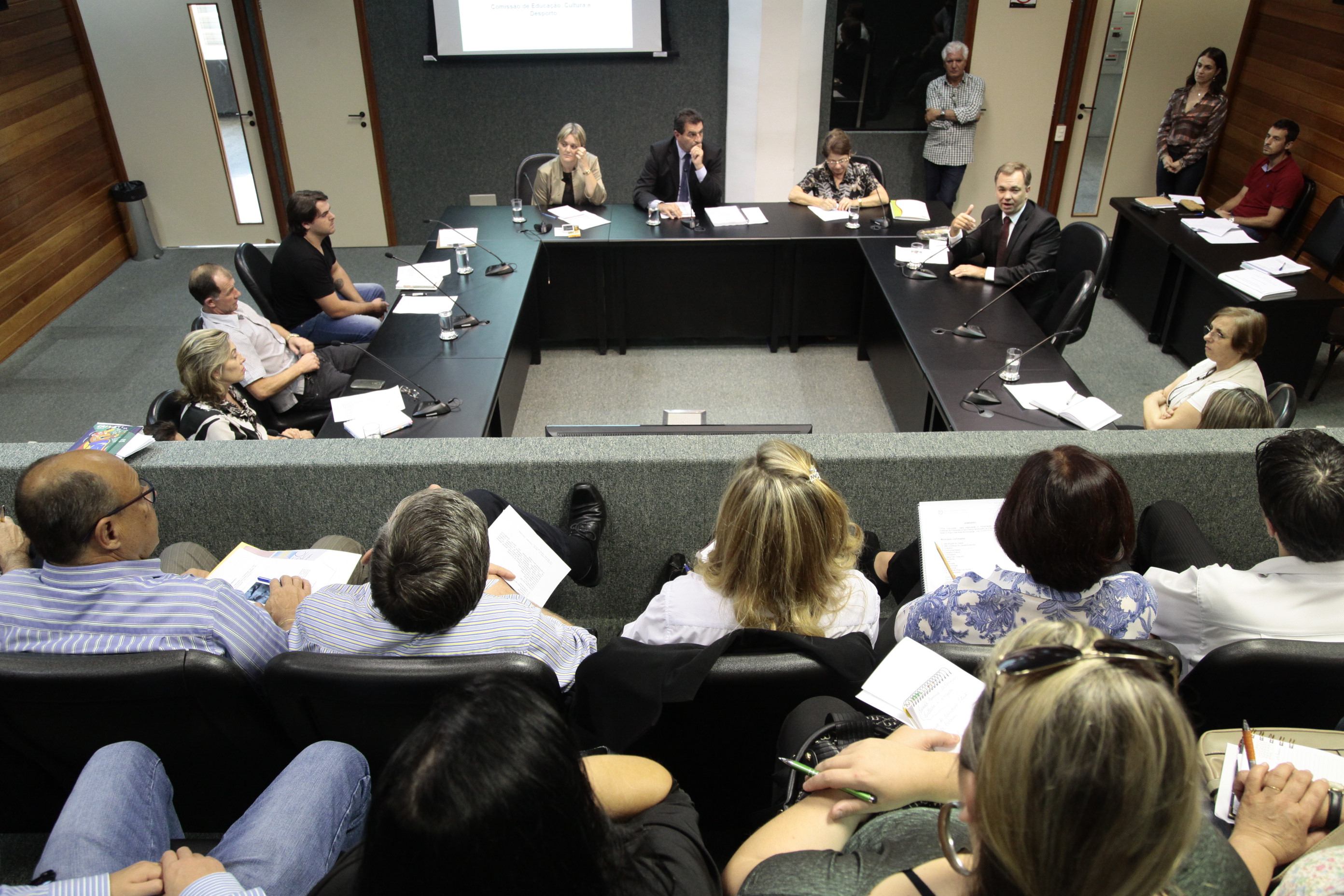 Reunião da Comissão de Educação. Foto: Miriam Zomer/Agência AL