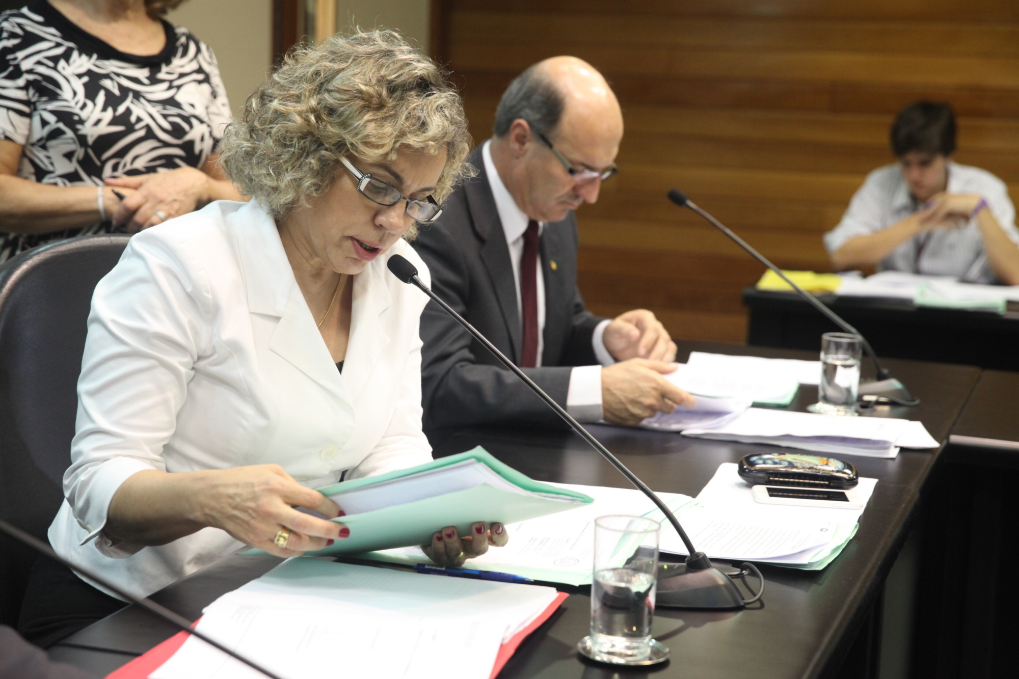 Comissão aprova atendimento prioritário a portadores de doenças raras
