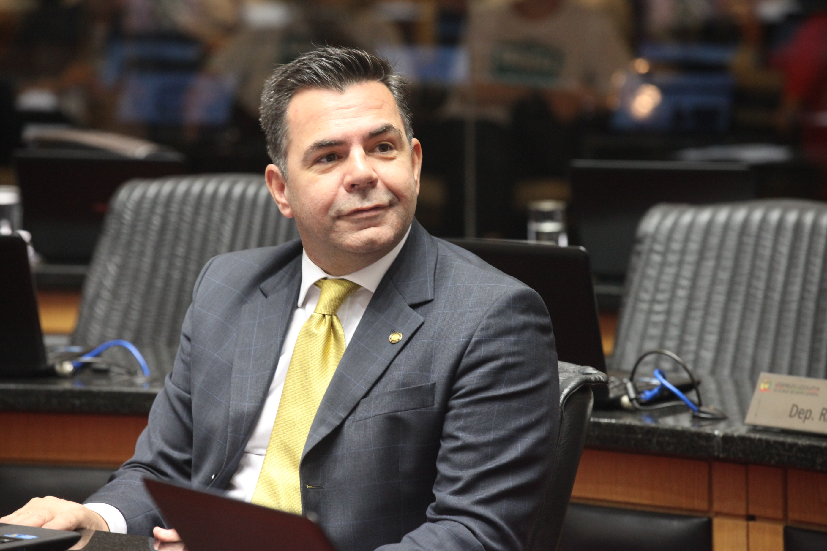 Sessão Ordinária. Deputado Luiz Fernando Vampiro (PMDB). Foto: Fábio Queiroz / Agência AL