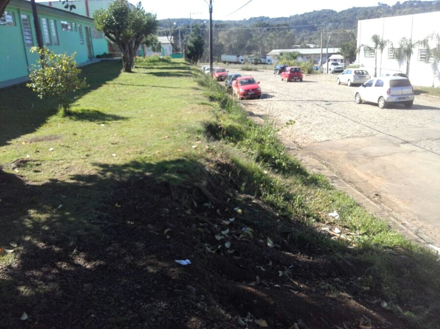 Colégio Estadual Belermino Victor Della Vecchia, no município de Ponte Serrada
