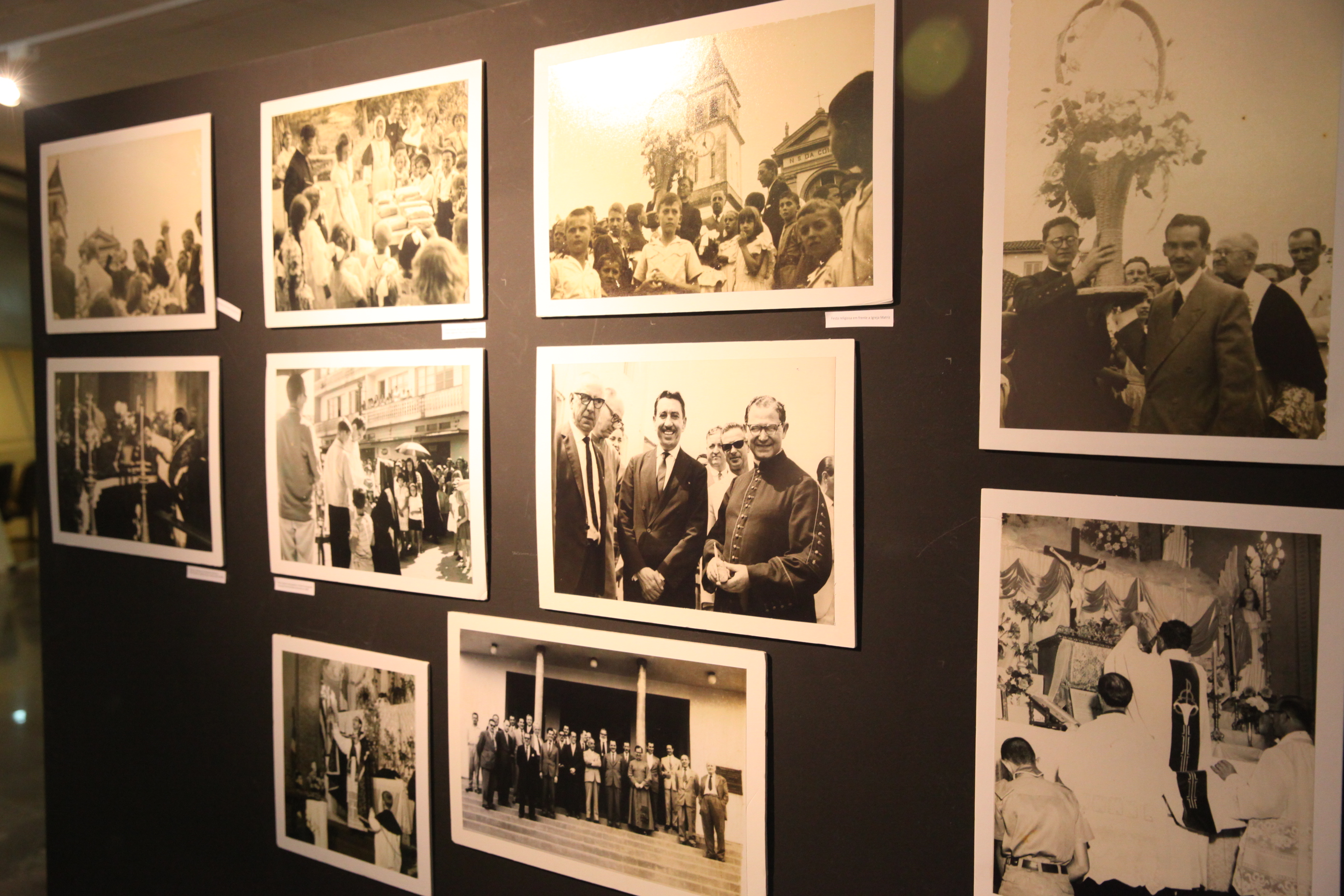 Mostra Fotográfica comemorativa aos 100 anos de nascimento do Monsenhor Agenor Marques Neves. Foto: Eduardo Guedes de Oliveira/Agência AL