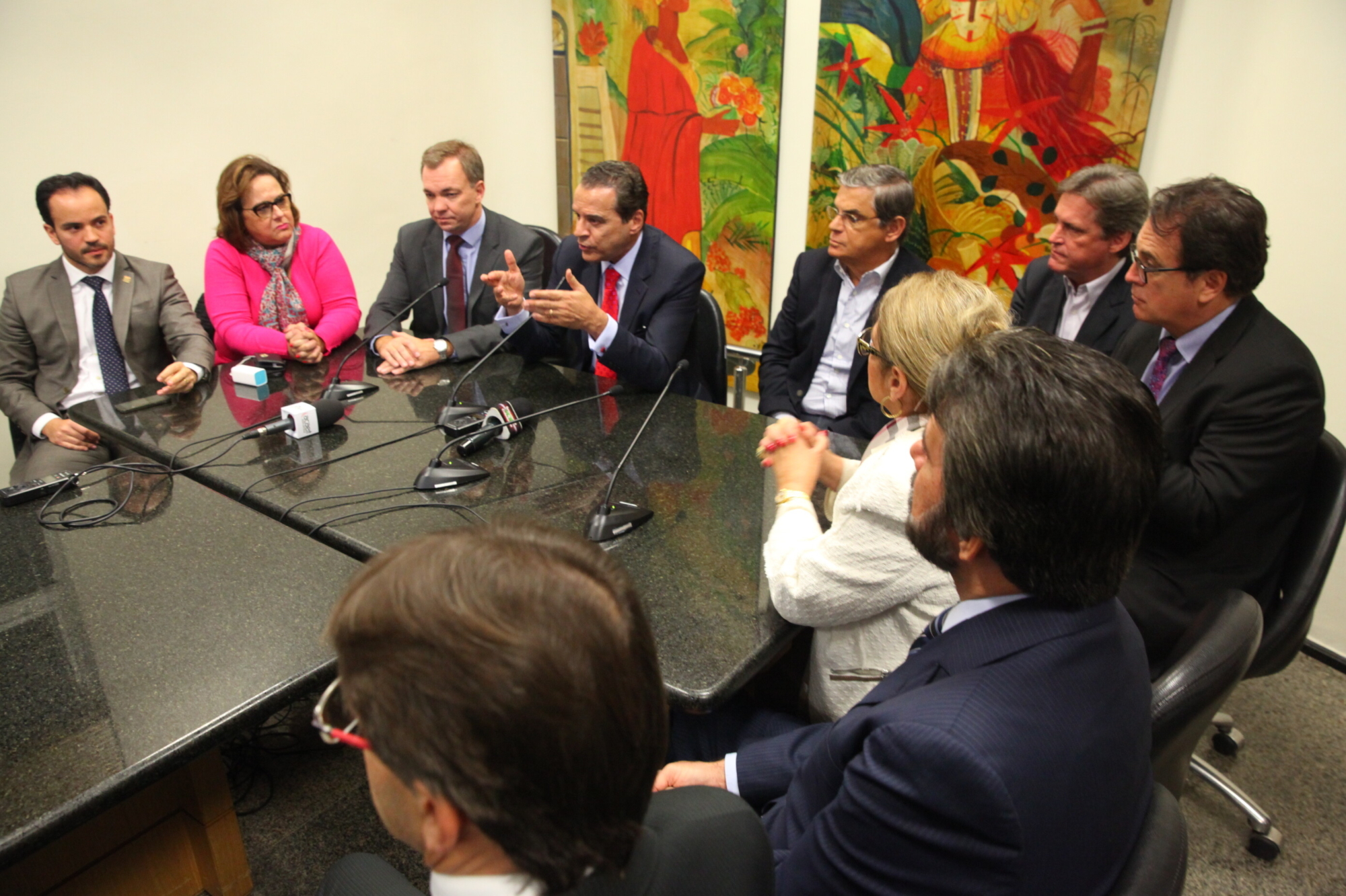 Ministro do Turismo vem a SC e participa de reunião na Assembleia Legislativa