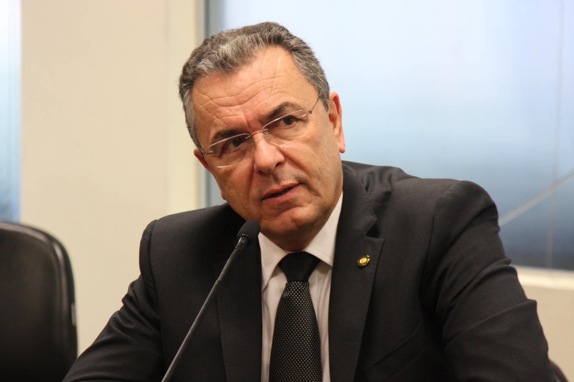 Instalação da Frente Parlamentar em Defesa de Políticas Públicas de Assistência Social. Deputado Dalmo de Oliviera (PMDB). Foto: Yuri Santos / Agência AL