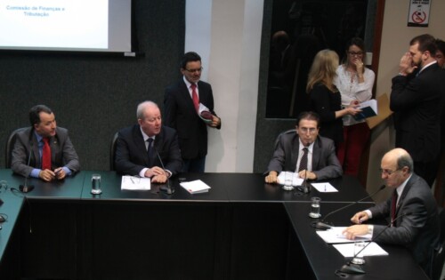 InvestSaúde é aprovado na Comissão de Finanças
