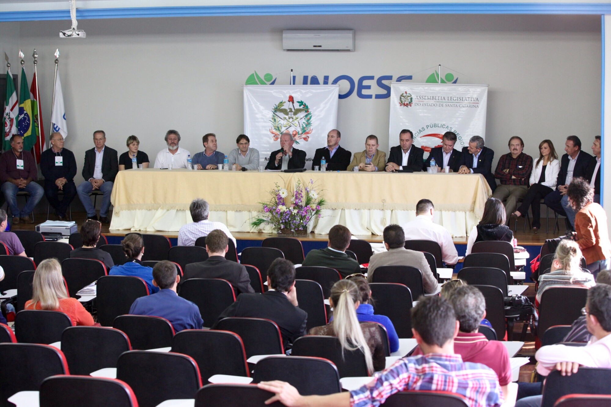 Audiência Pública do Orçamento Regionalizado em São Miguel do Oeste na tarde de segunda-feira. Foto: Fábio Queiroz / Agência AL