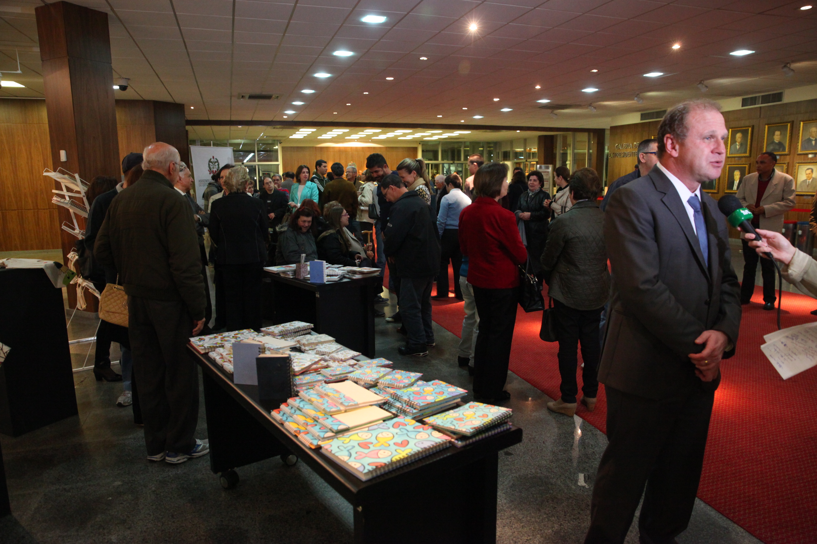 Lançamento dos produtos da COEPAD em parceria com deficientes intelectuais e o artista Luciano Martins. Foto: Eduardo Guedes de OliveiraAgência AL