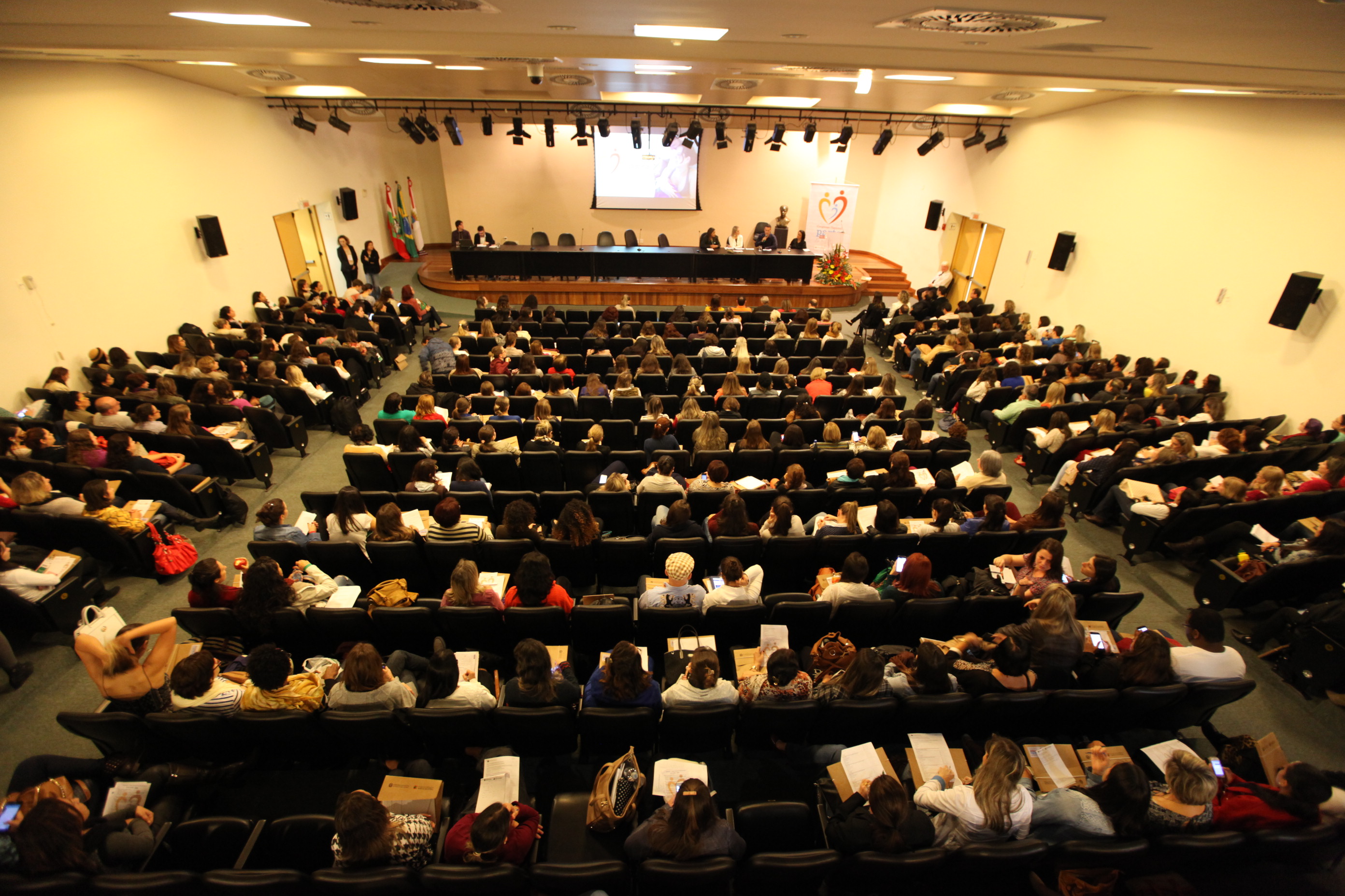 Parto Humanizado – mesa redonda.