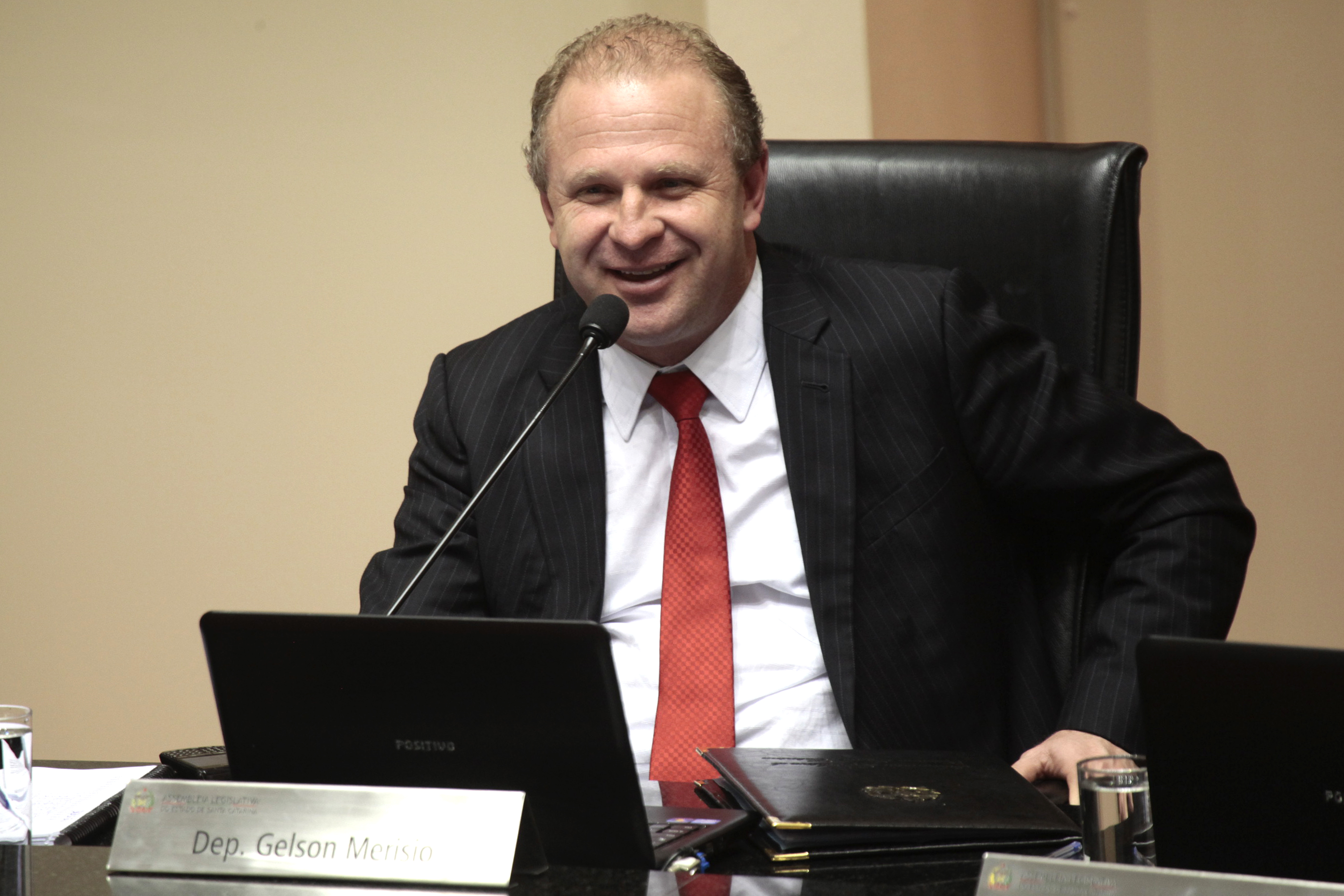 Sessão Ordinária - Plenário Osni Régis. Deputado Gelson Merisio (PSD) - Foto: Miriam Zomer/Agência AL
